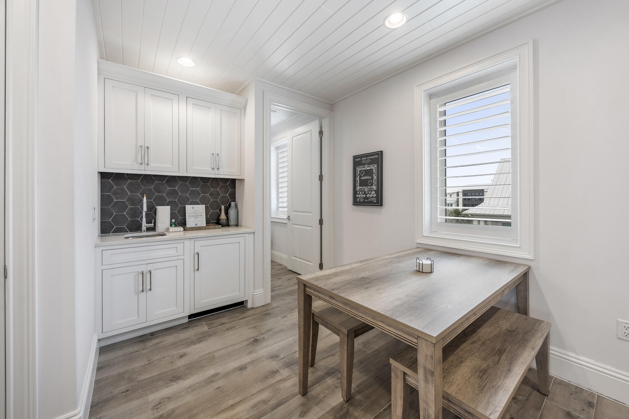 BEACHSIDE ESTATES - Residential