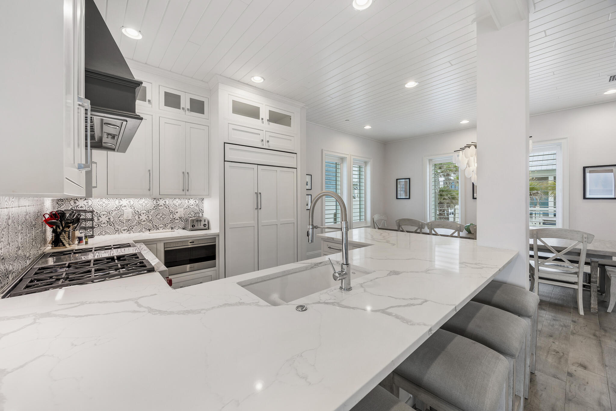 BEACHSIDE ESTATES - Residential