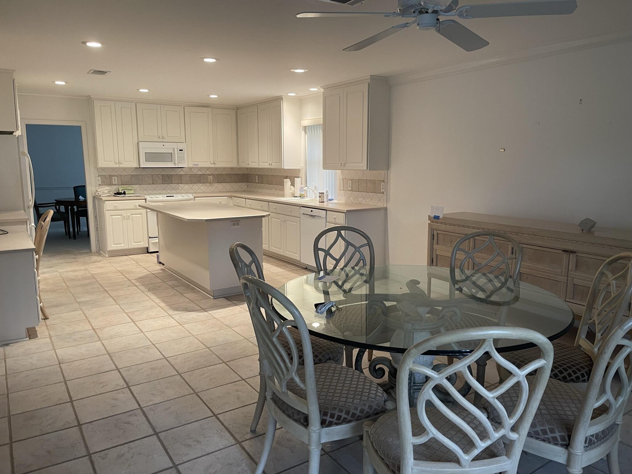 VILLAS ST ANDREWS BLUEWATER BAY - Residential
