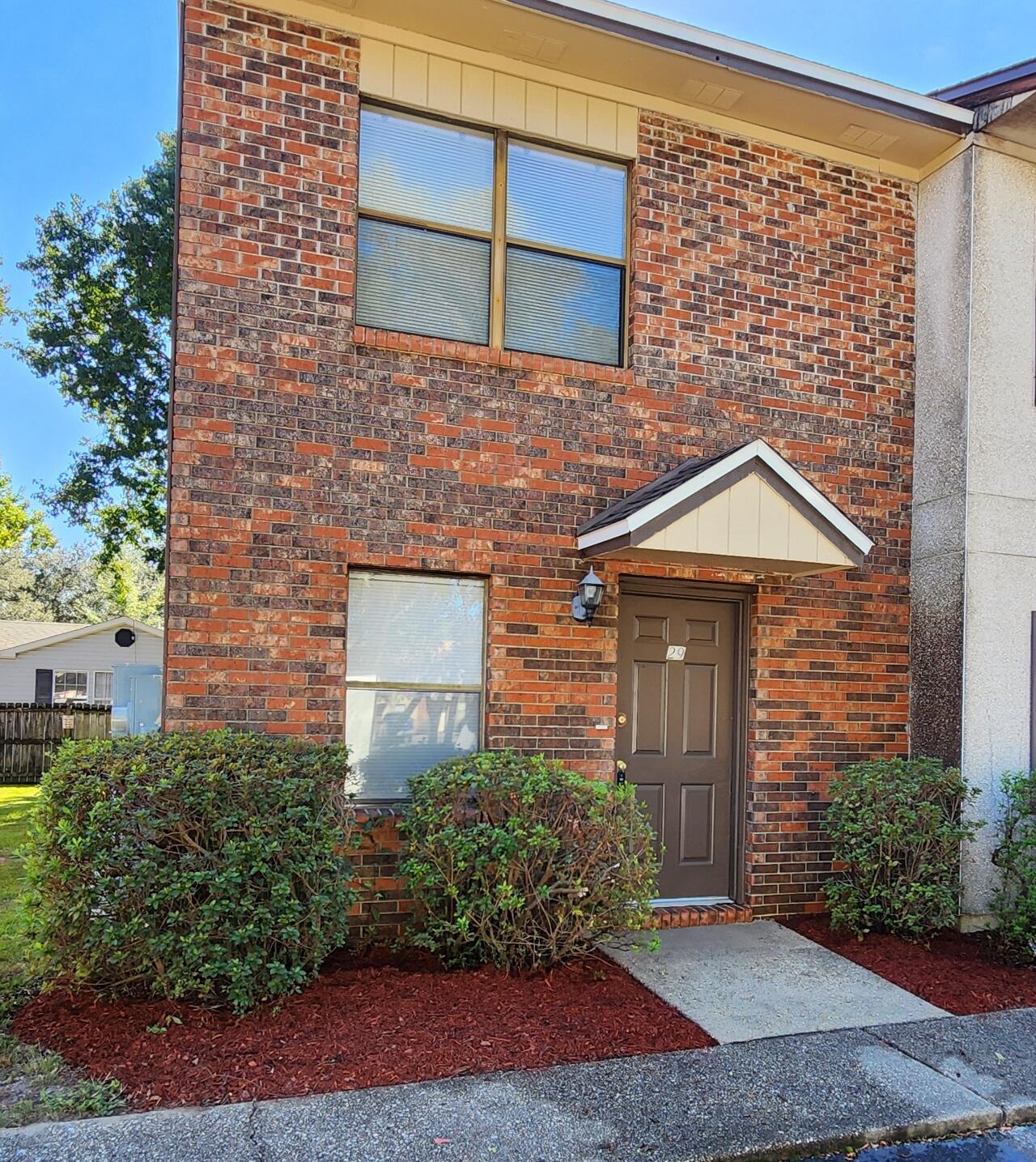 TYNER VILLAS - Residential Lease