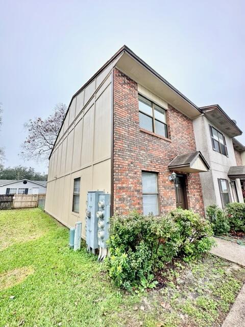 TYNER VILLAS - Residential Lease