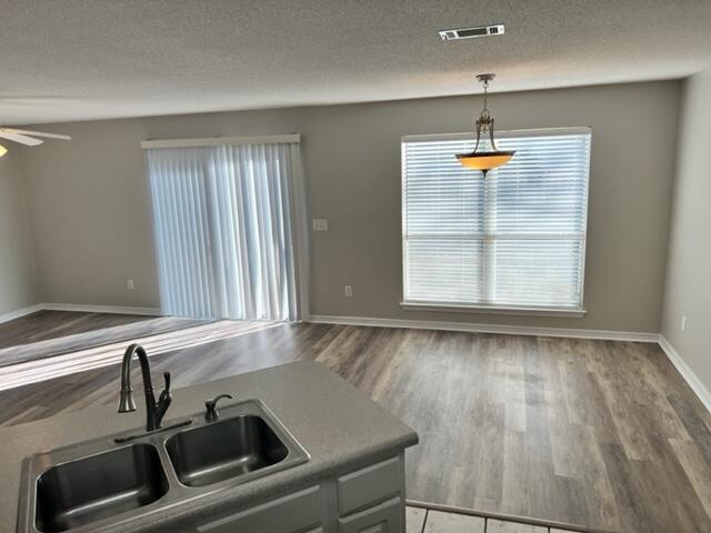 SHALIMAR COTTAGES - Residential Lease