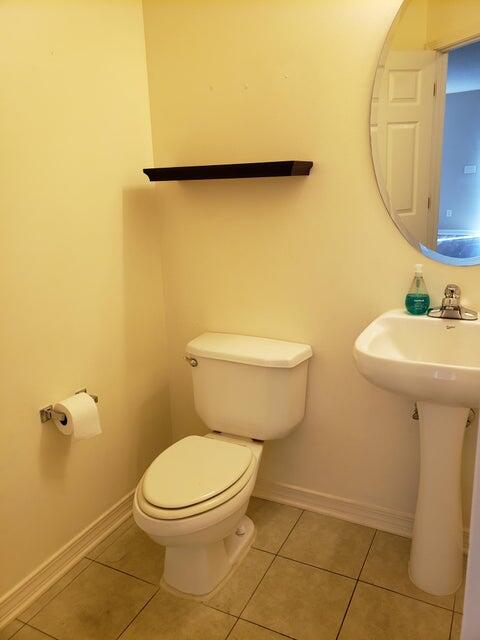 SHALIMAR COTTAGES - Residential Lease