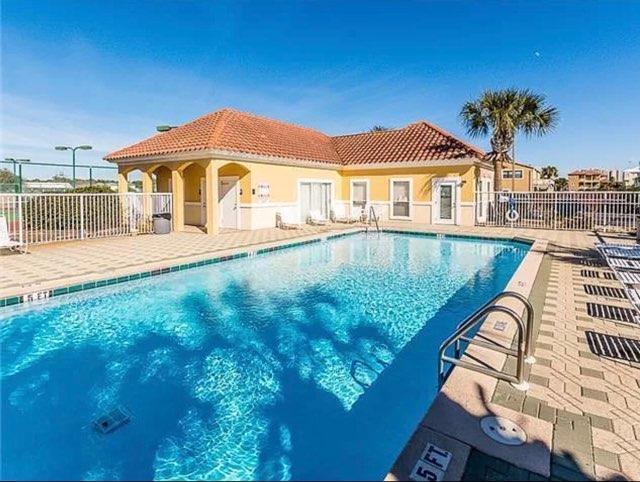 CIBONEY CONDO - Residential