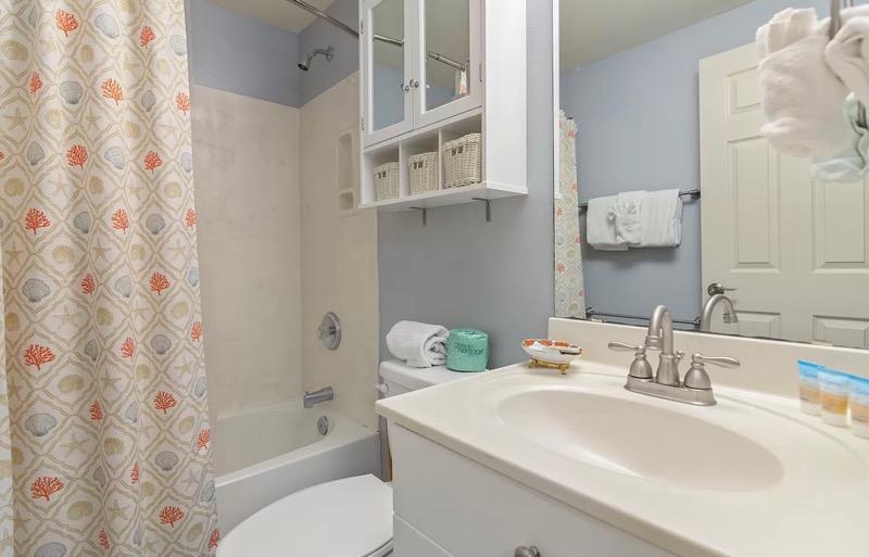 CIBONEY CONDO - Residential