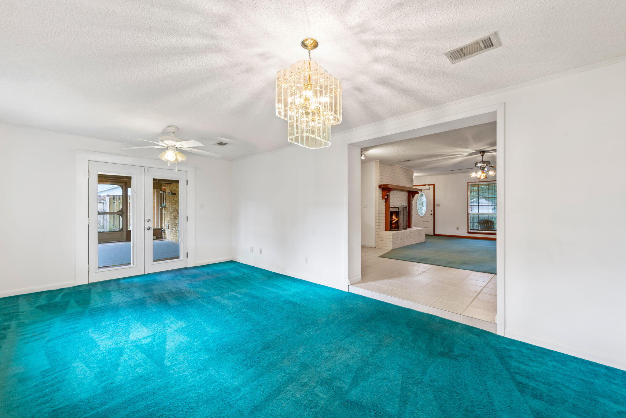 SEABREEZE VILLAS - Residential