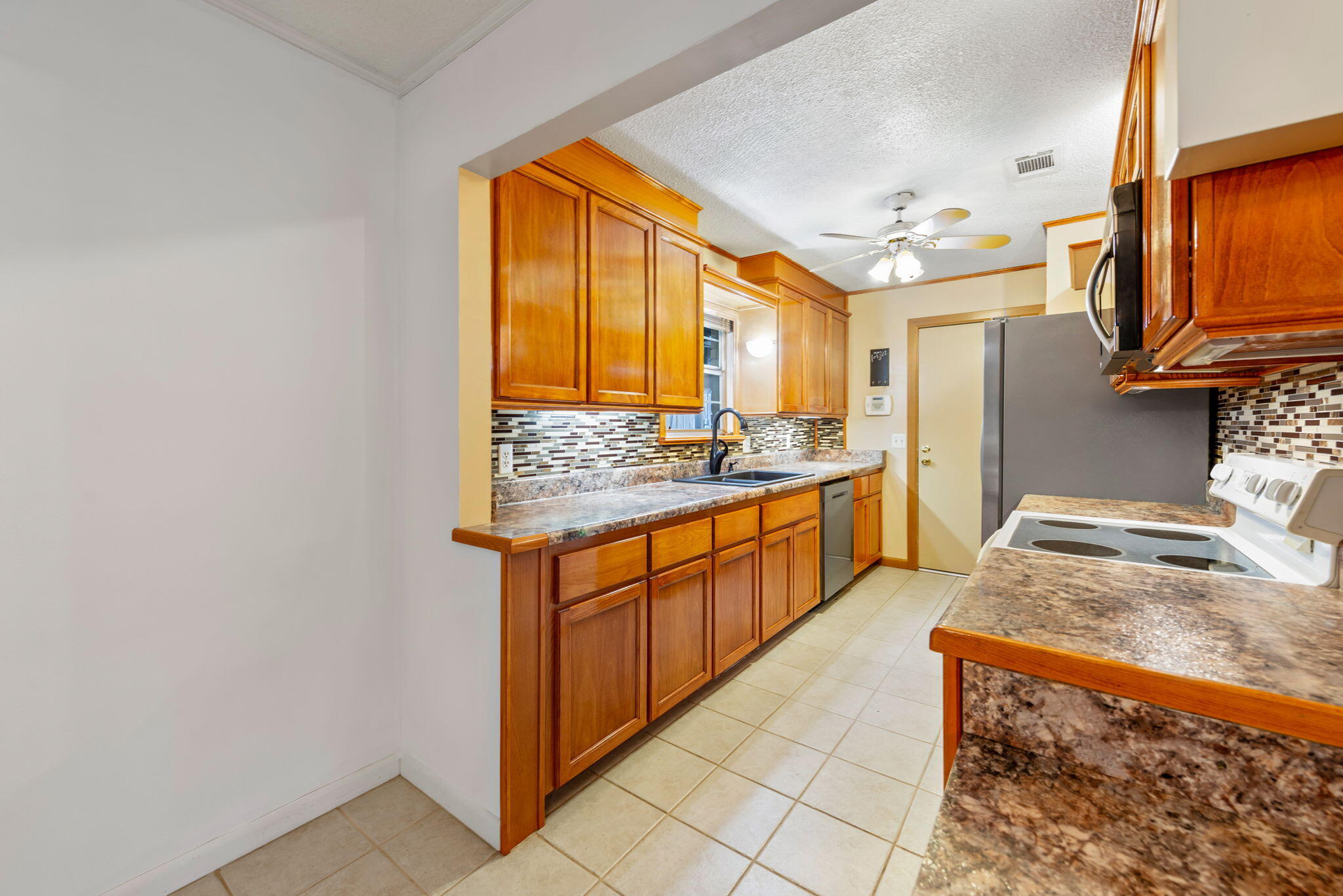 SEABREEZE VILLAS - Residential