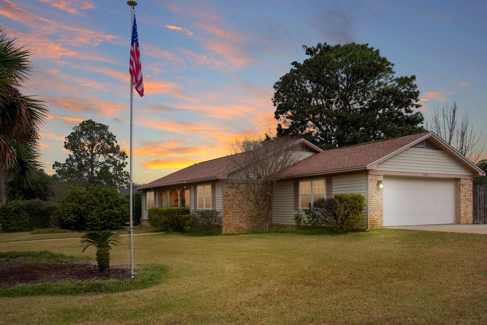 SEABREEZE VILLAS - Residential