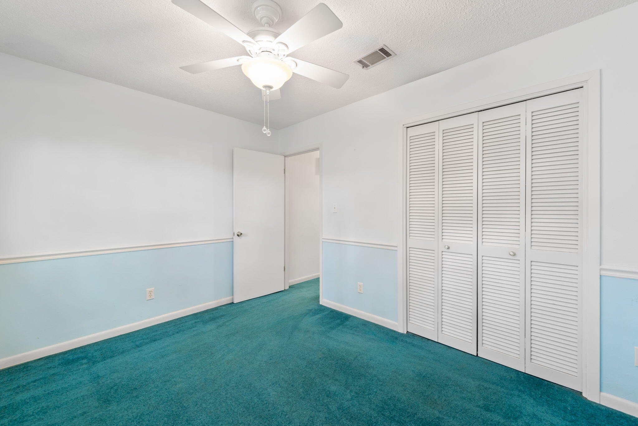 SEABREEZE VILLAS - Residential