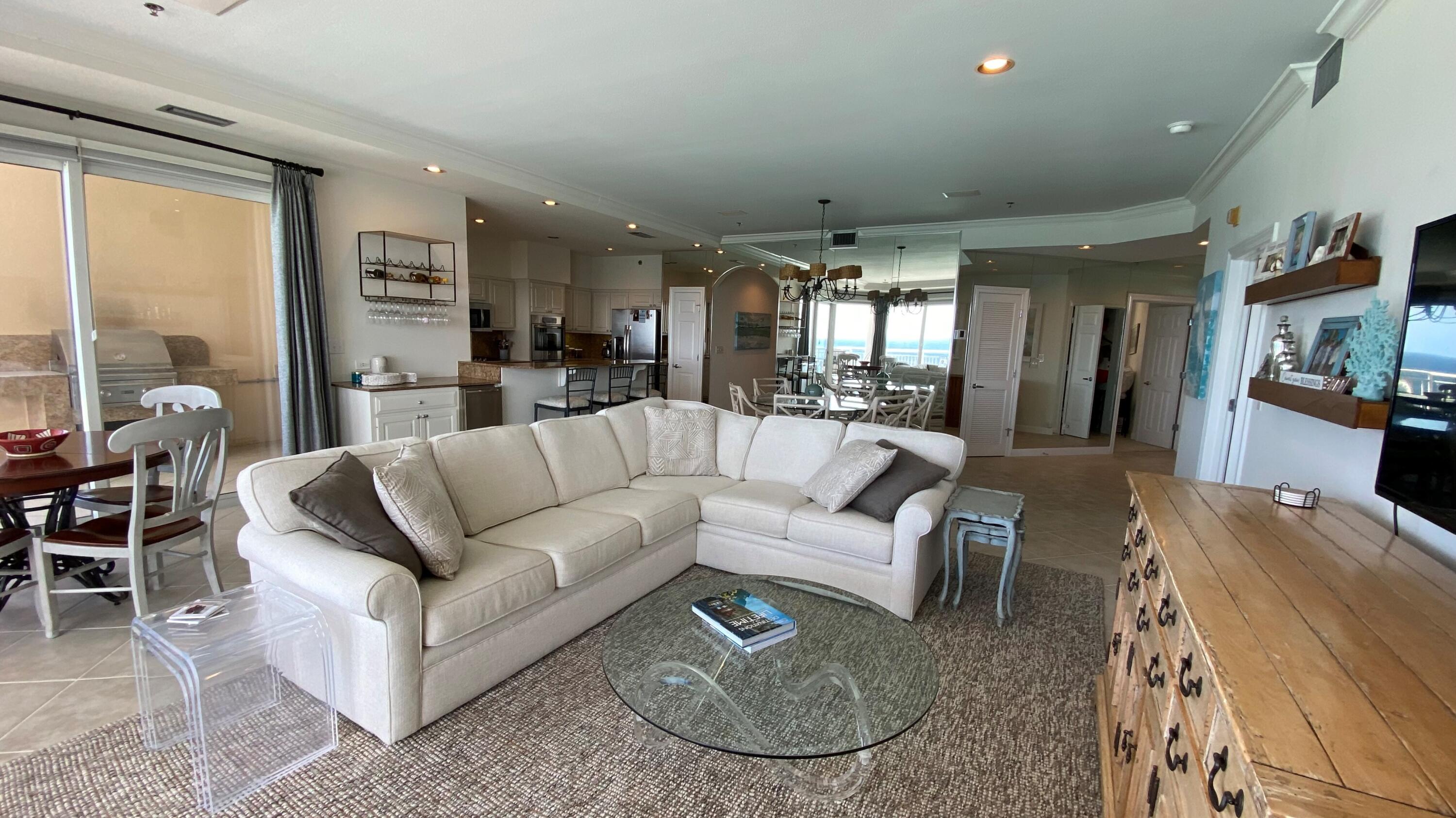 HIDDEN DUNES GRAND VILLAS - Residential