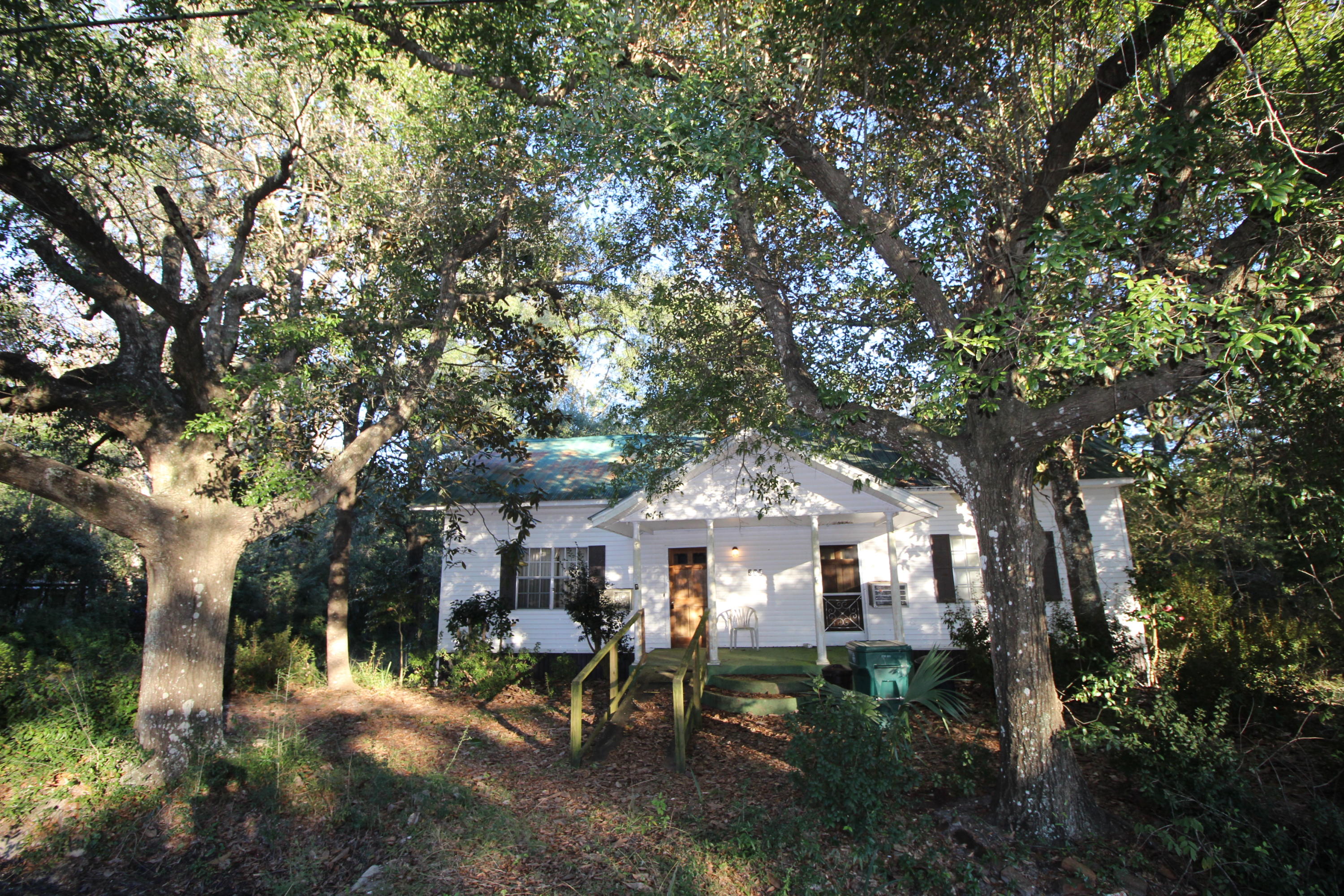 DEFUNIAK SPRINGS TOWN OF - Residential