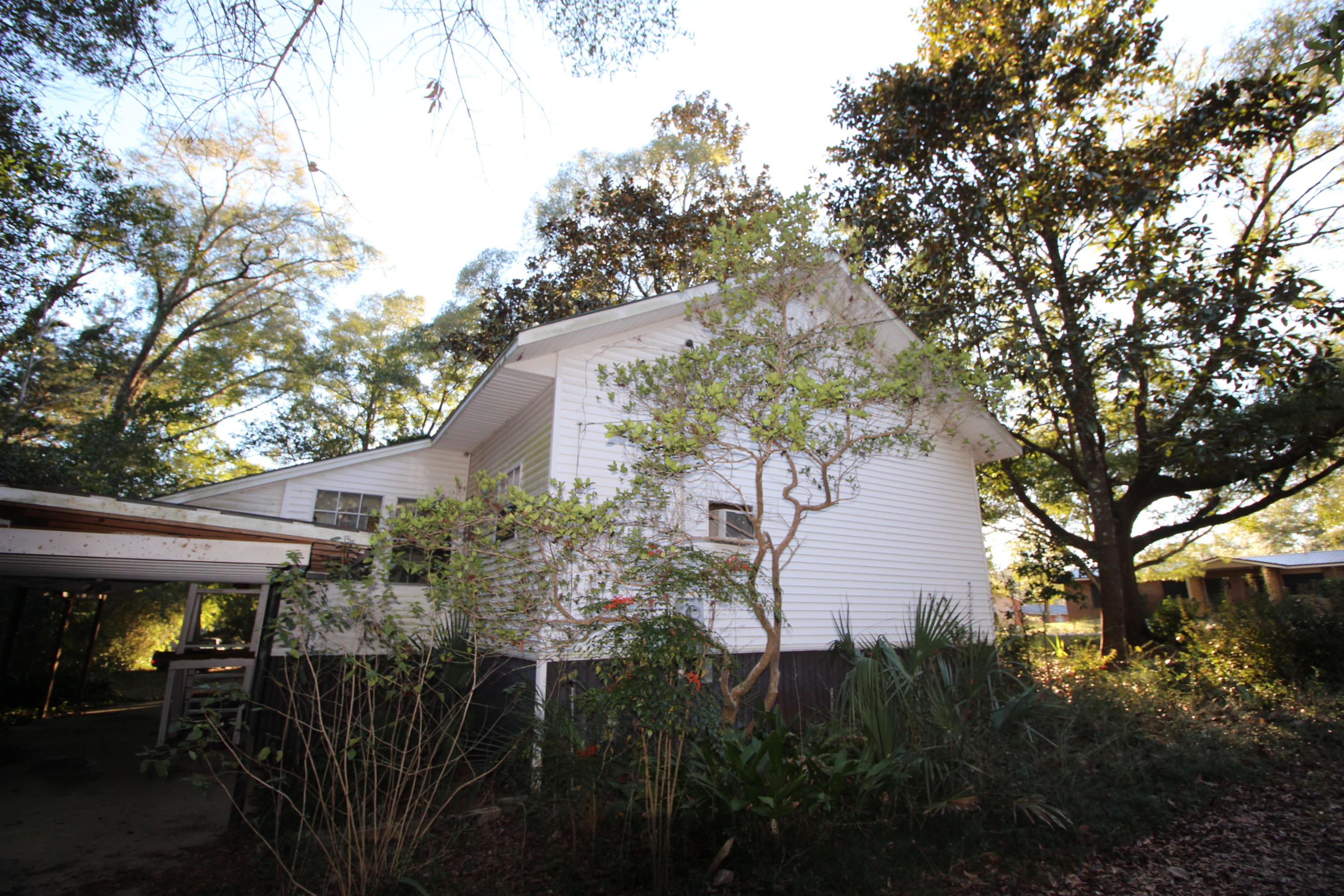 DEFUNIAK SPRINGS TOWN OF - Residential