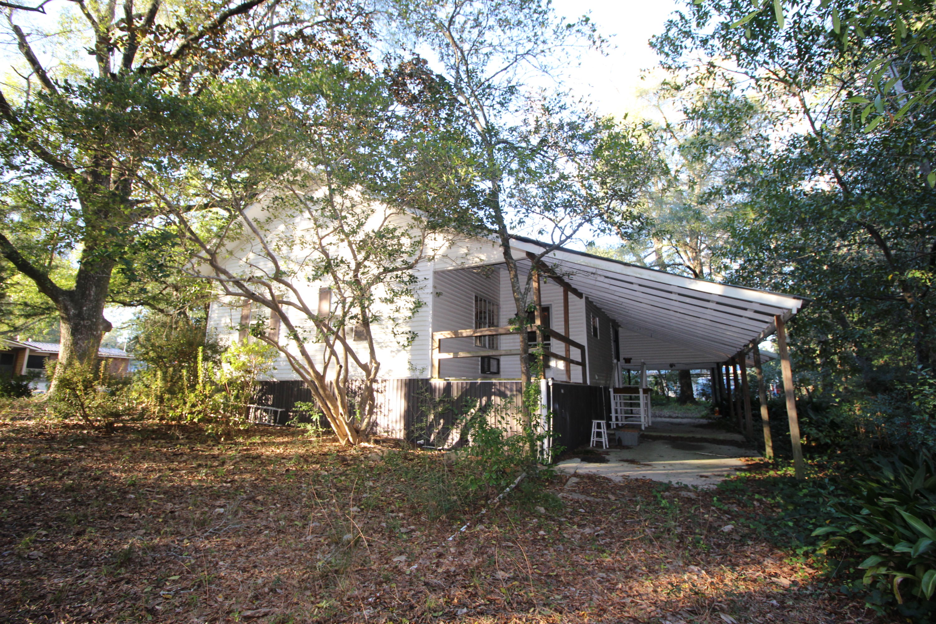 DEFUNIAK SPRINGS TOWN OF - Residential