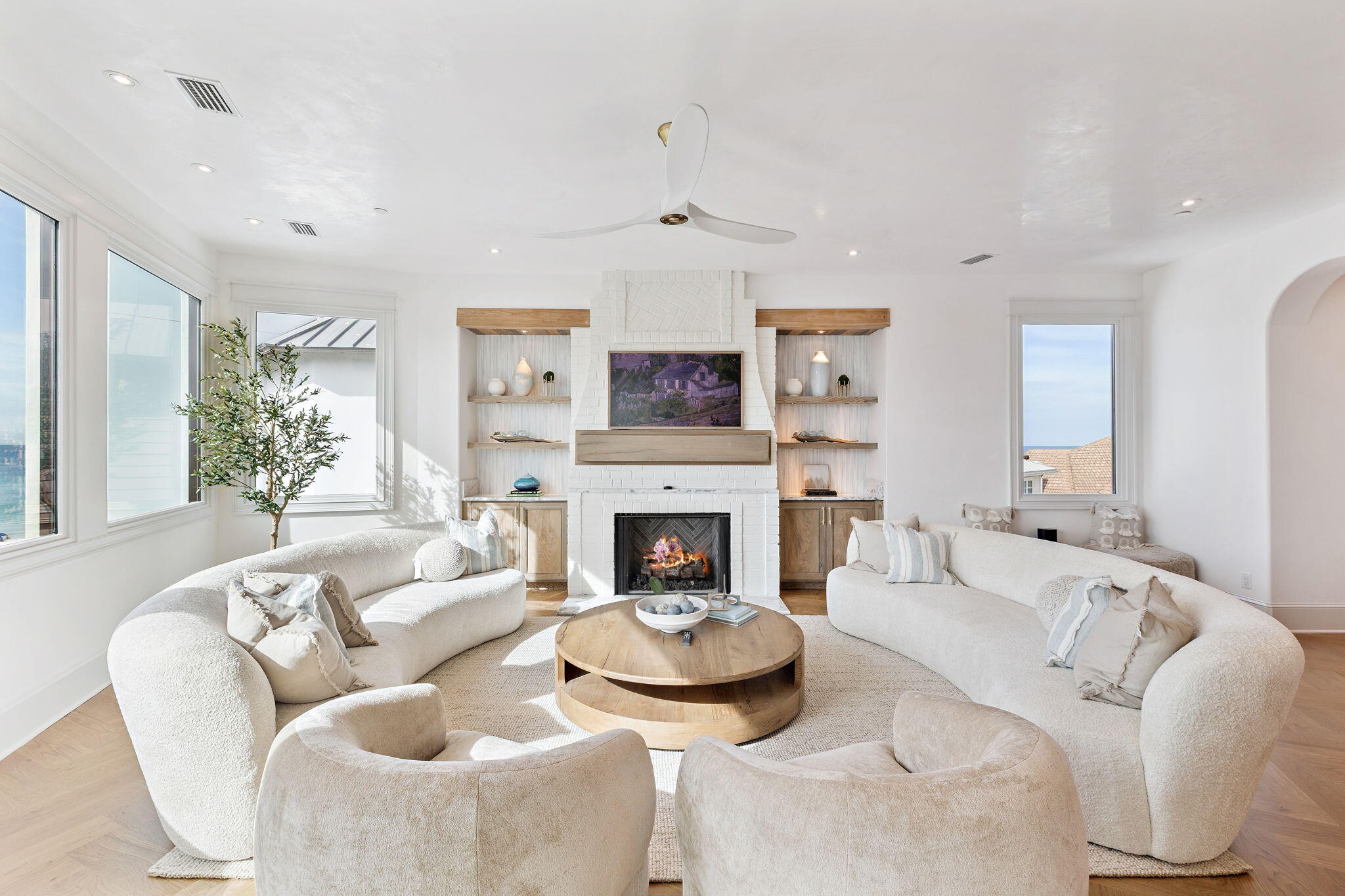 Seawalk Circle - Residential