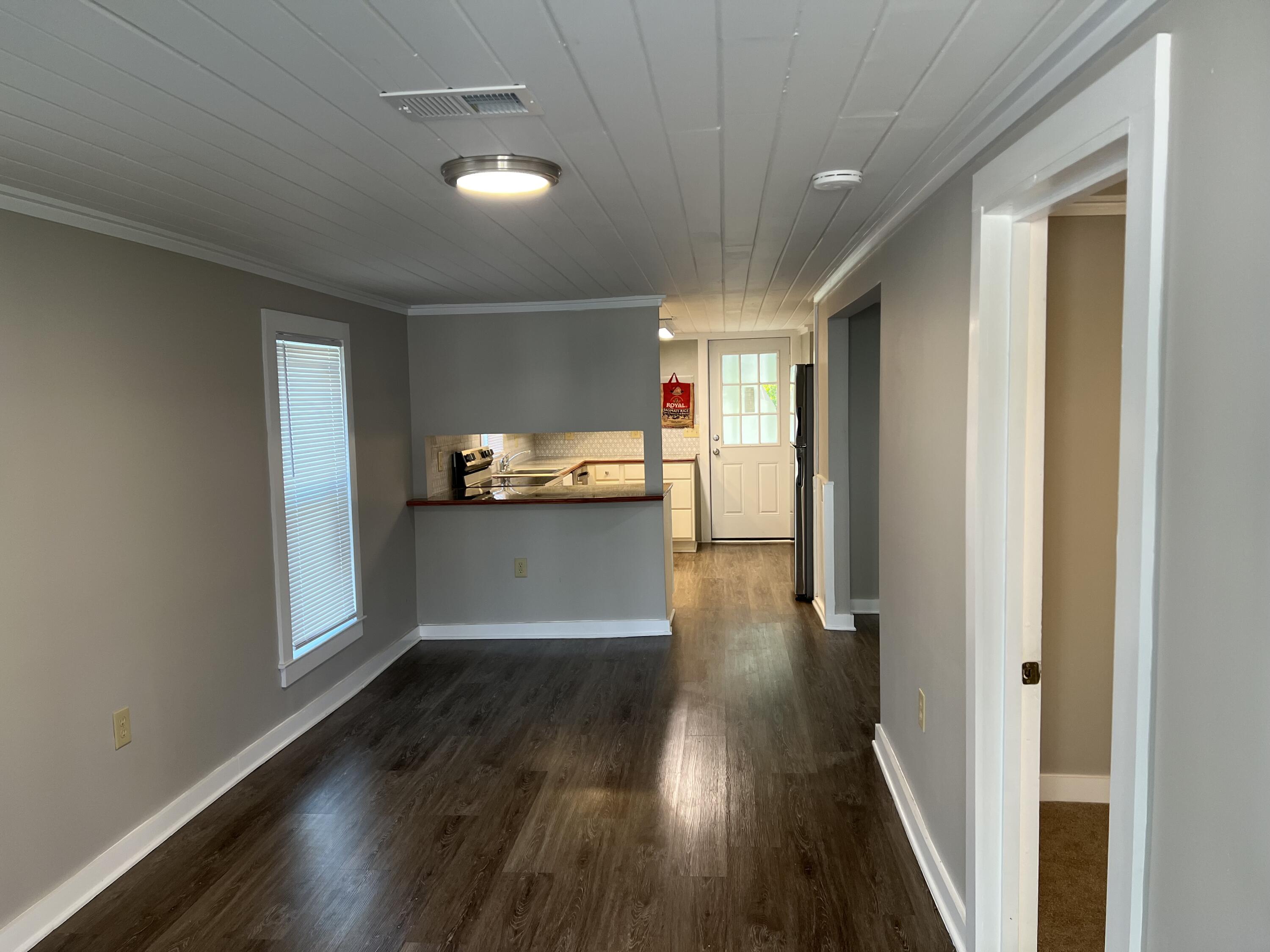 OAK PARK - Residential Lease