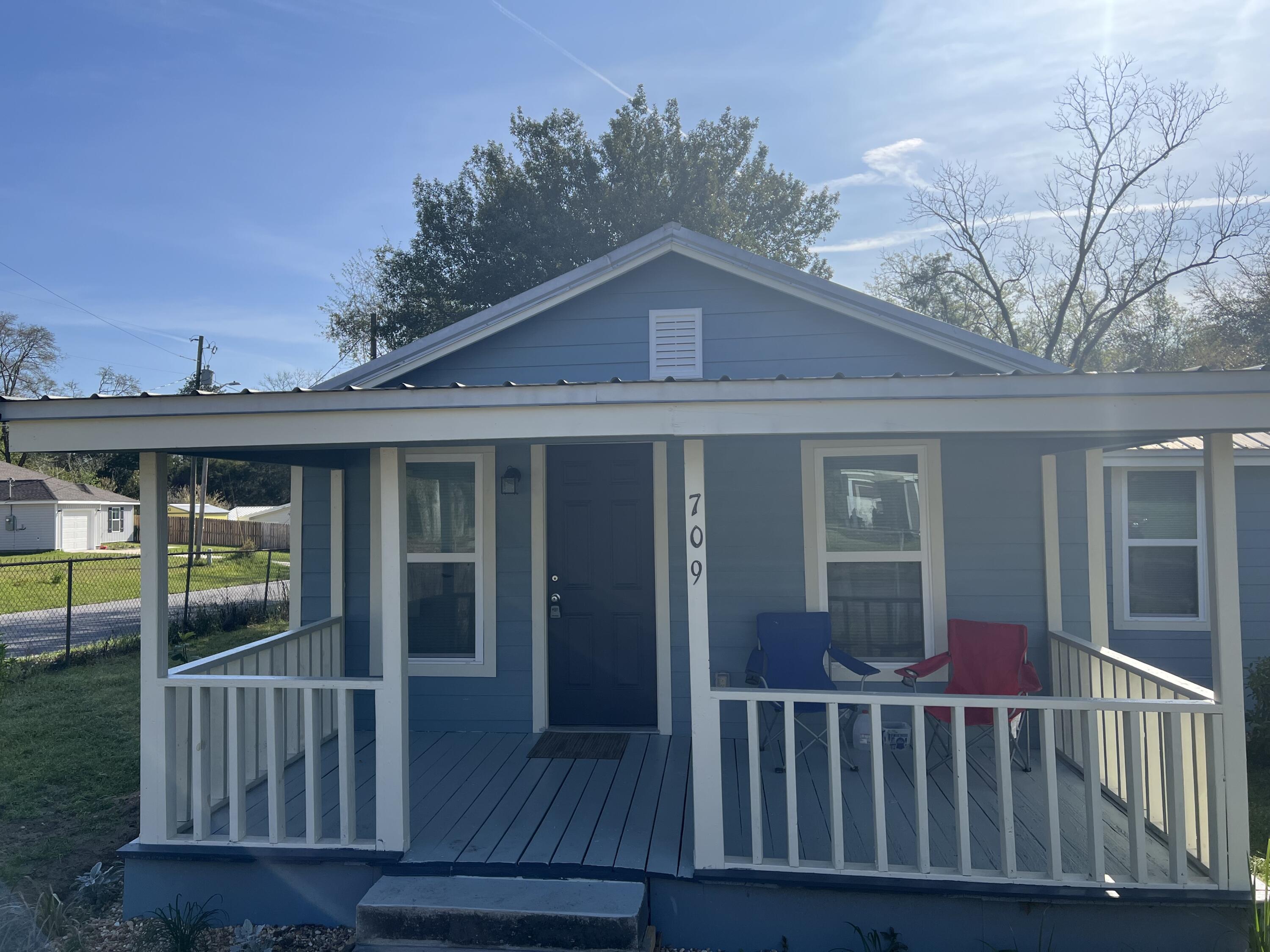 OAK PARK - Residential Lease