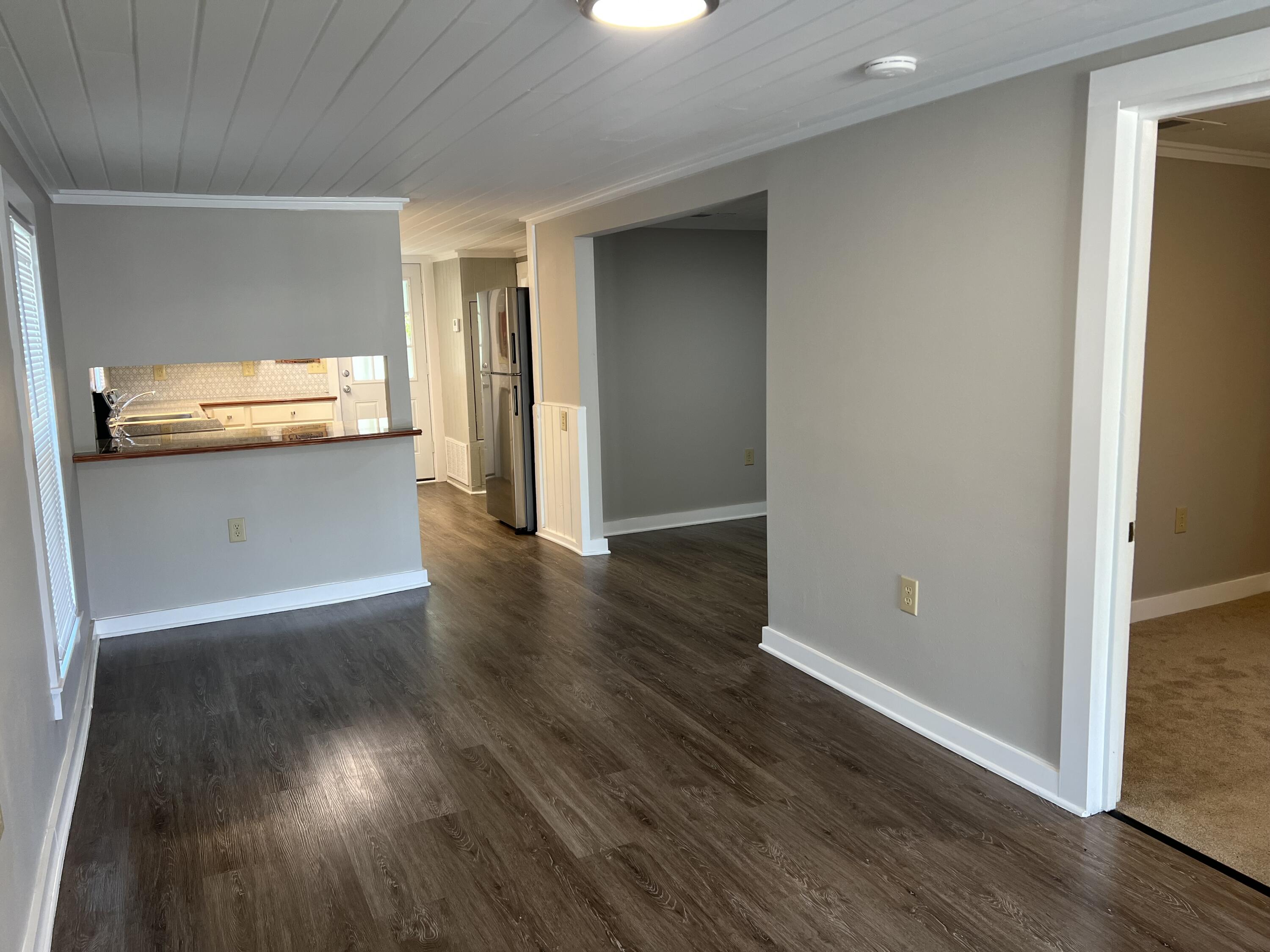 OAK PARK - Residential Lease