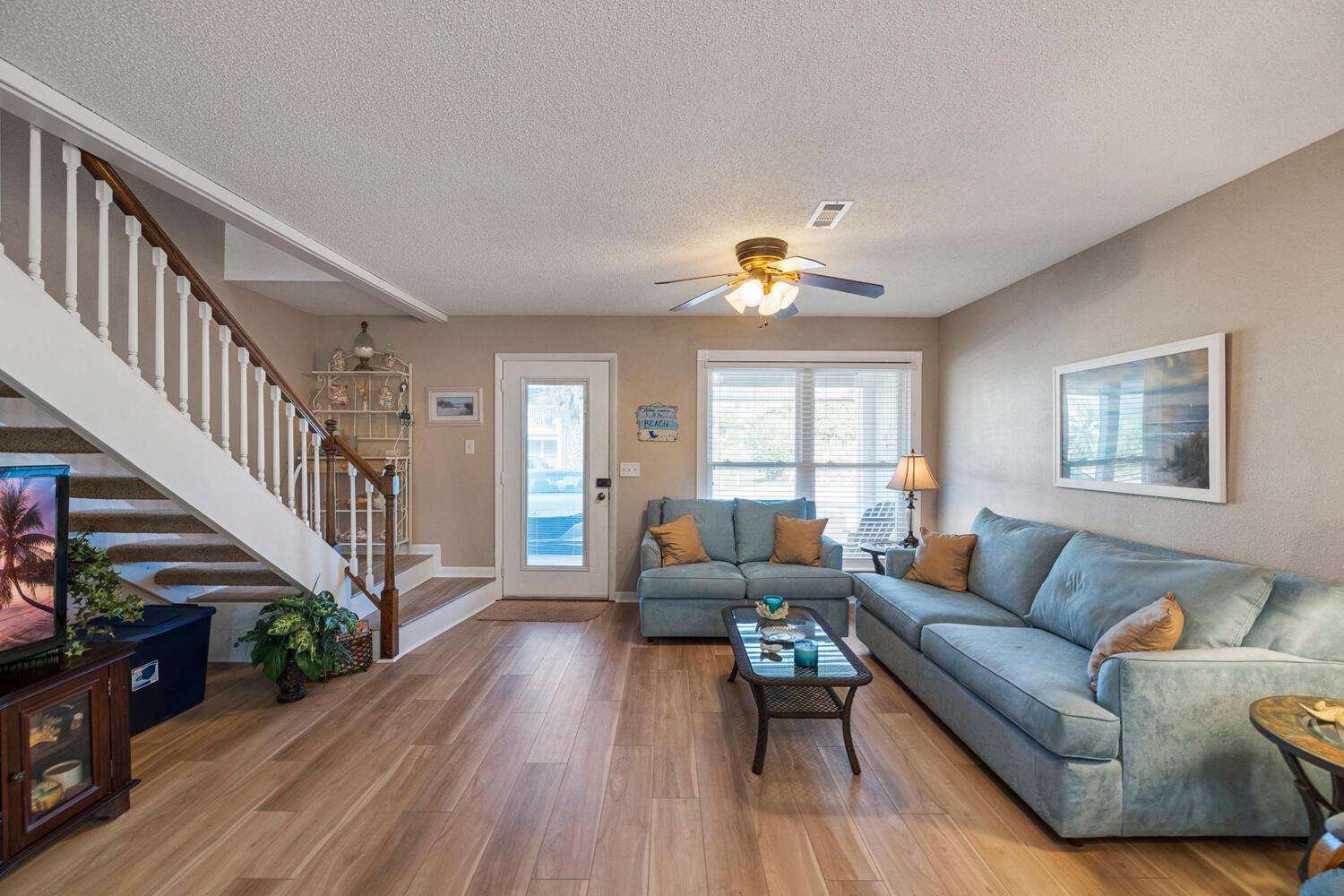 VILLA CHATEAUS - Residential