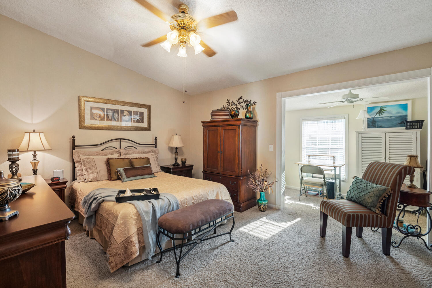 VILLA CHATEAUS - Residential