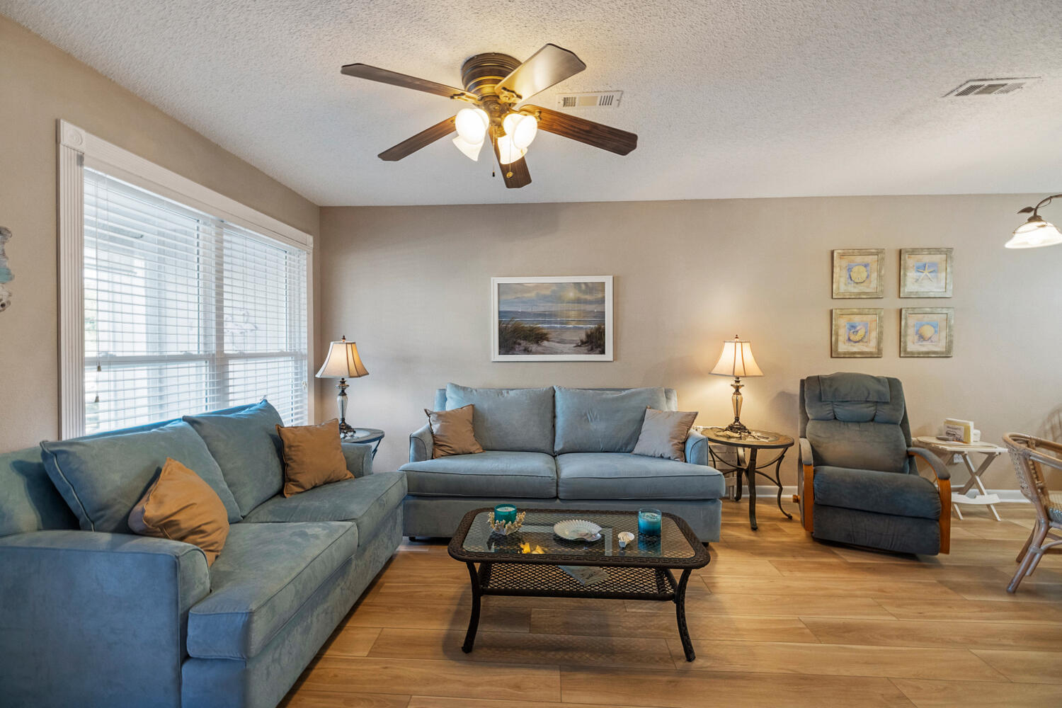 VILLA CHATEAUS - Residential