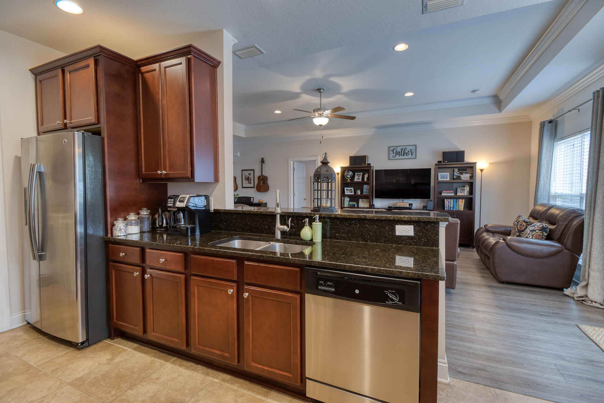 cross creek estates - Residential Lease