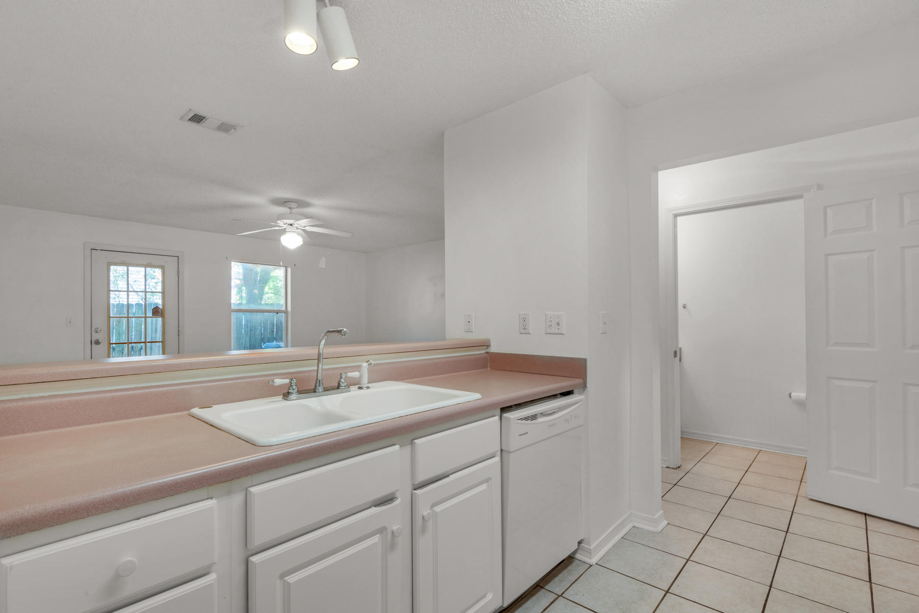 KEYSTONE T/H - Residential