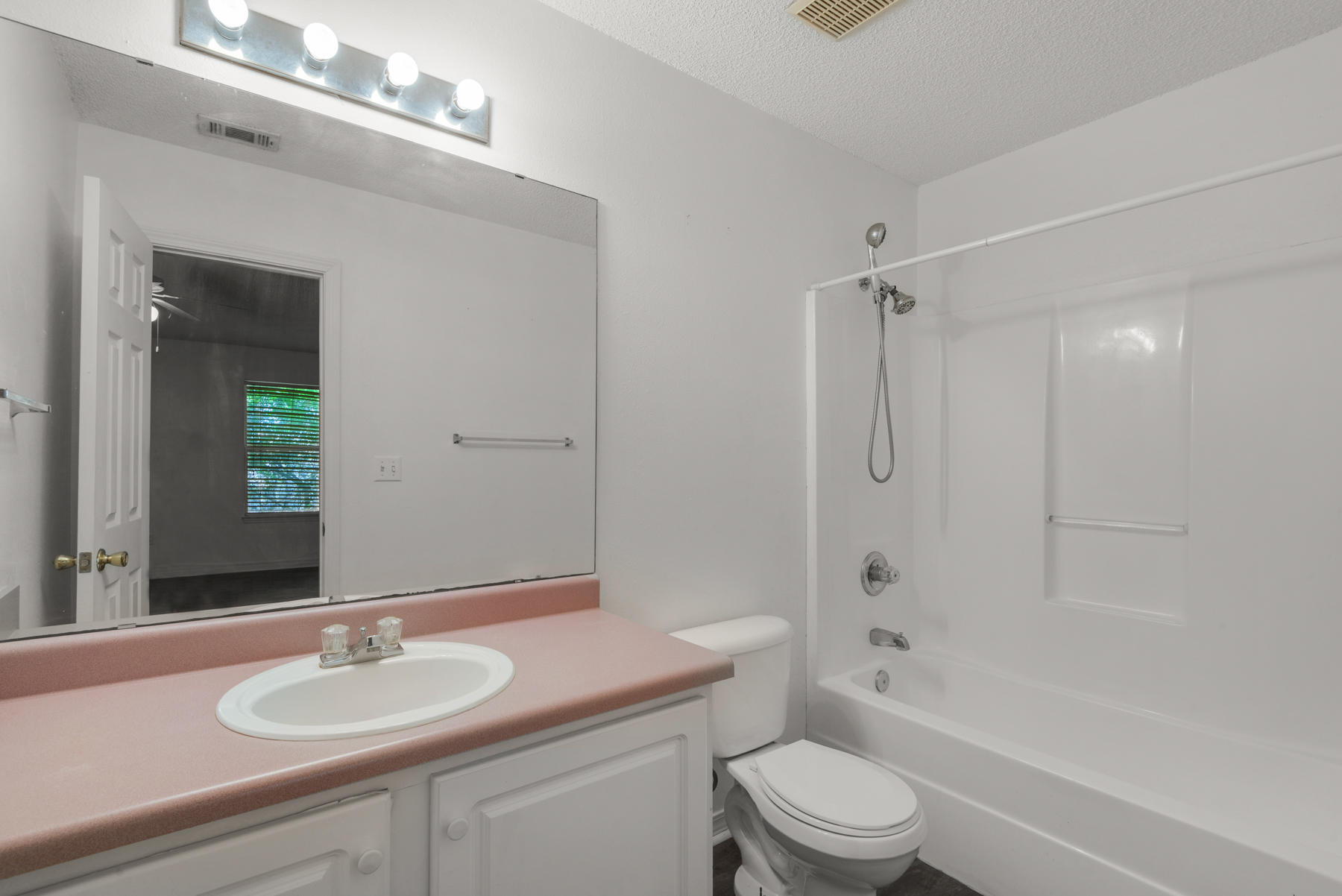 KEYSTONE T/H - Residential