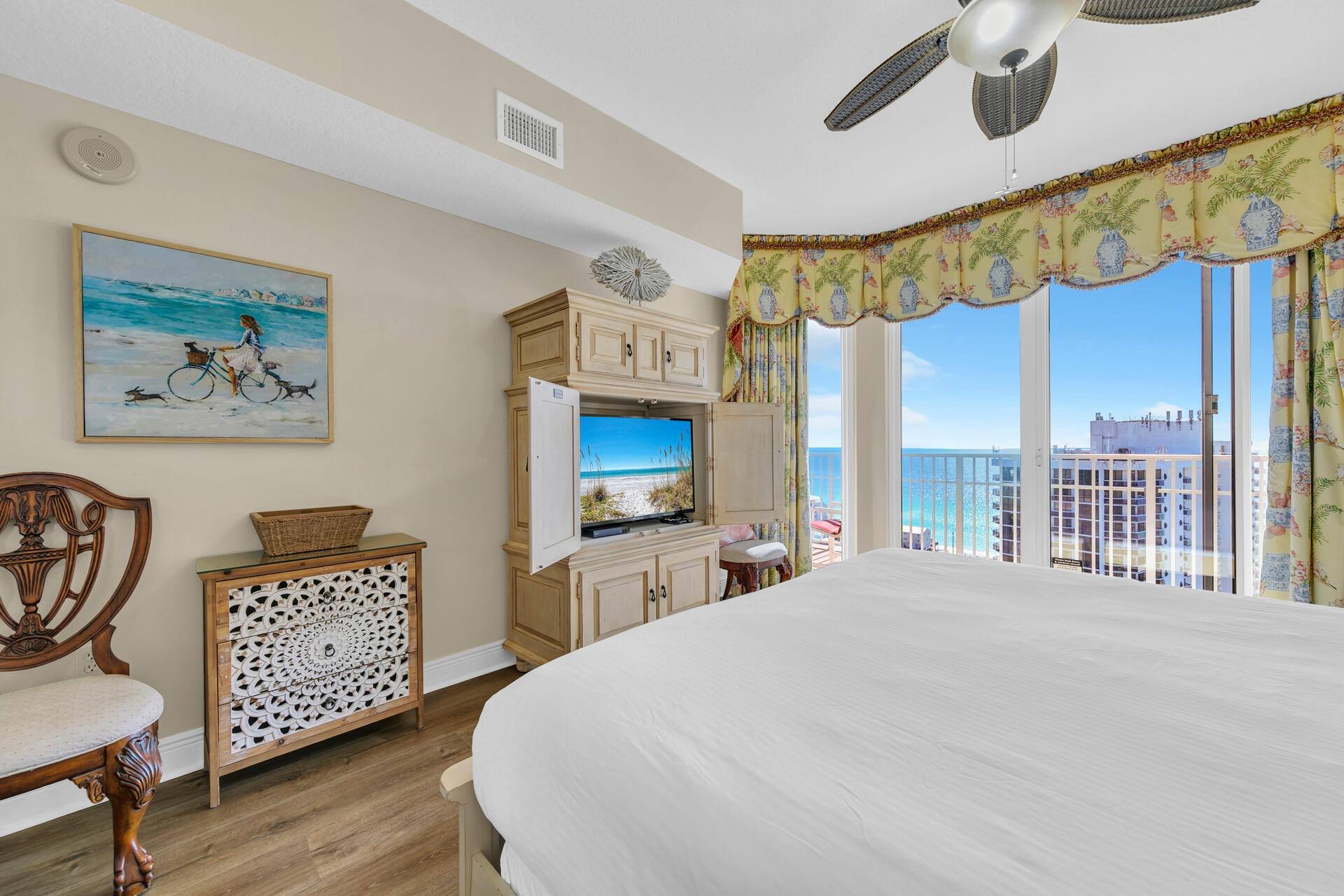 ARIEL DUNES - Residential