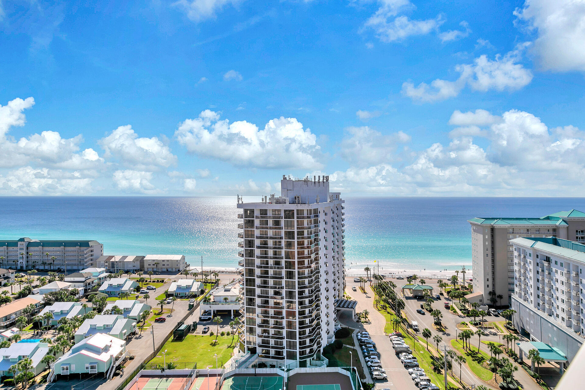 ARIEL DUNES - Residential