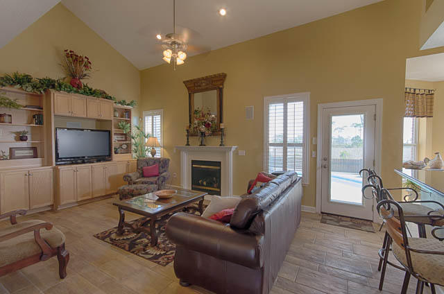 EMERALD POINTE PLAT 3 - Residential