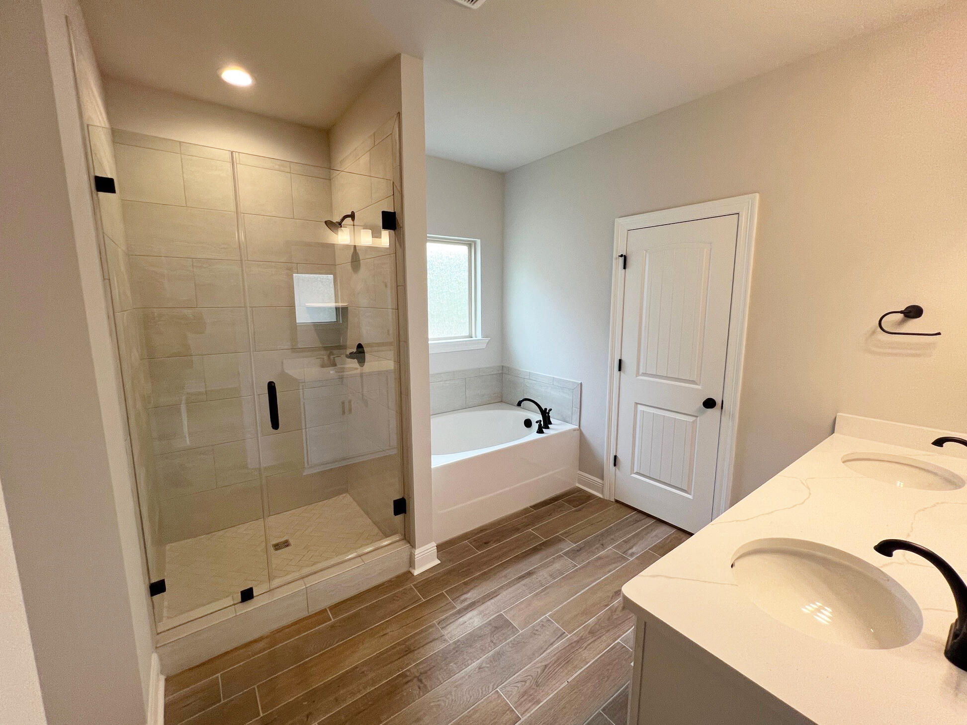 HAMMOCK BAY - MOONSWEPT - Residential