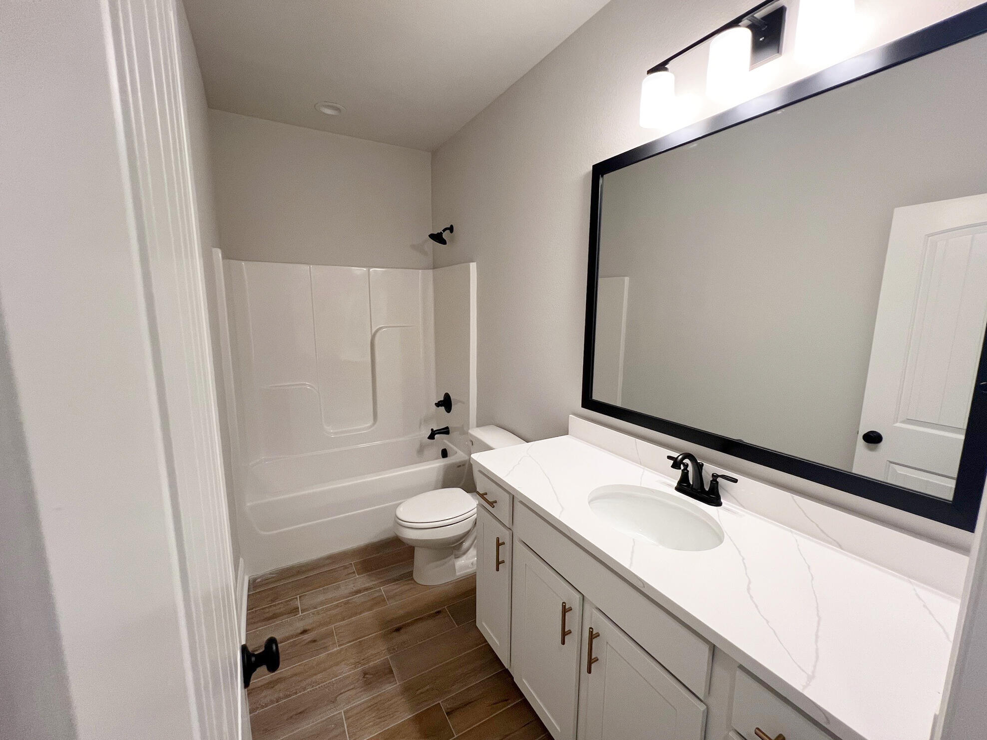 HAMMOCK BAY - MOONSWEPT - Residential