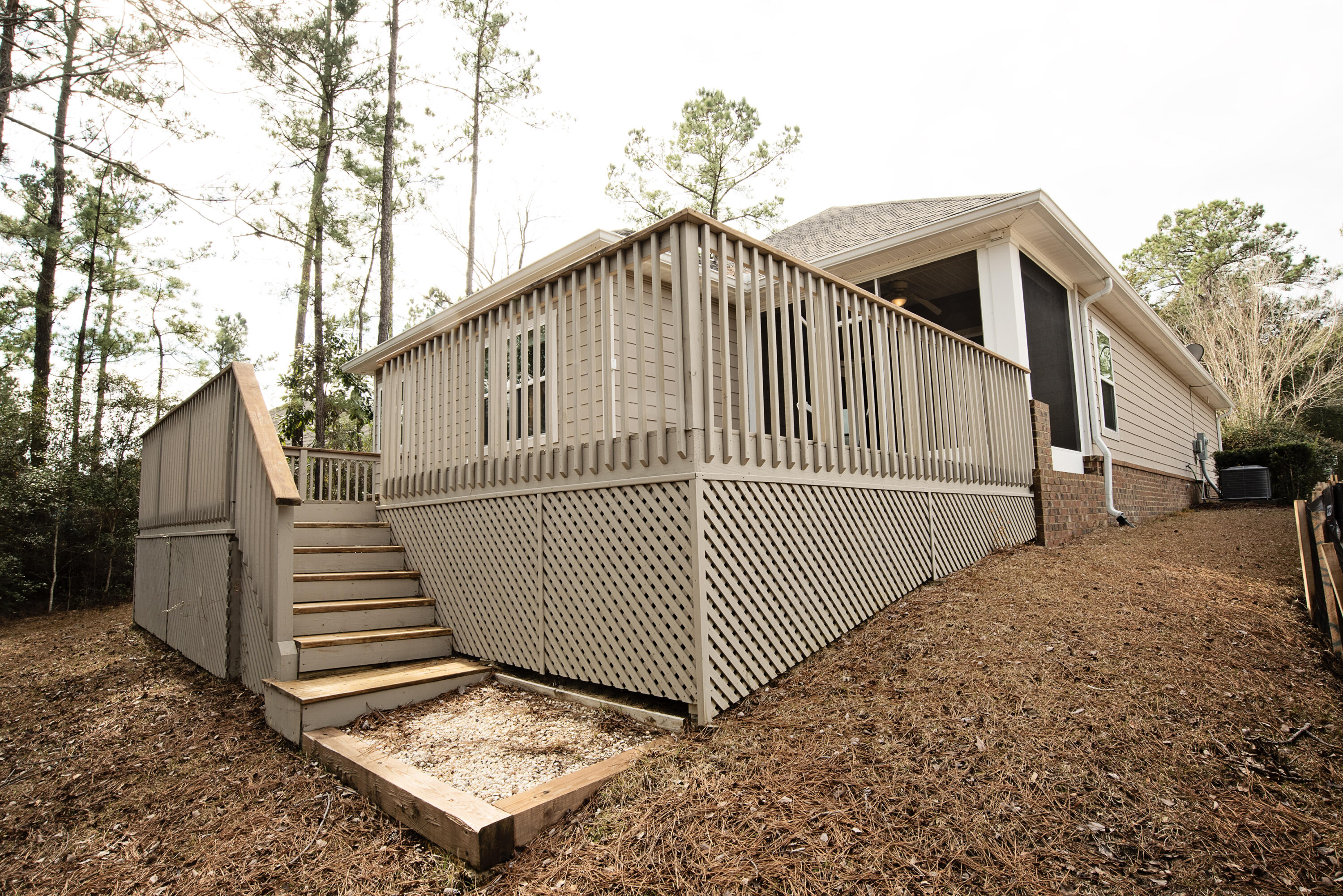 LAGRANGE LANDING - Residential