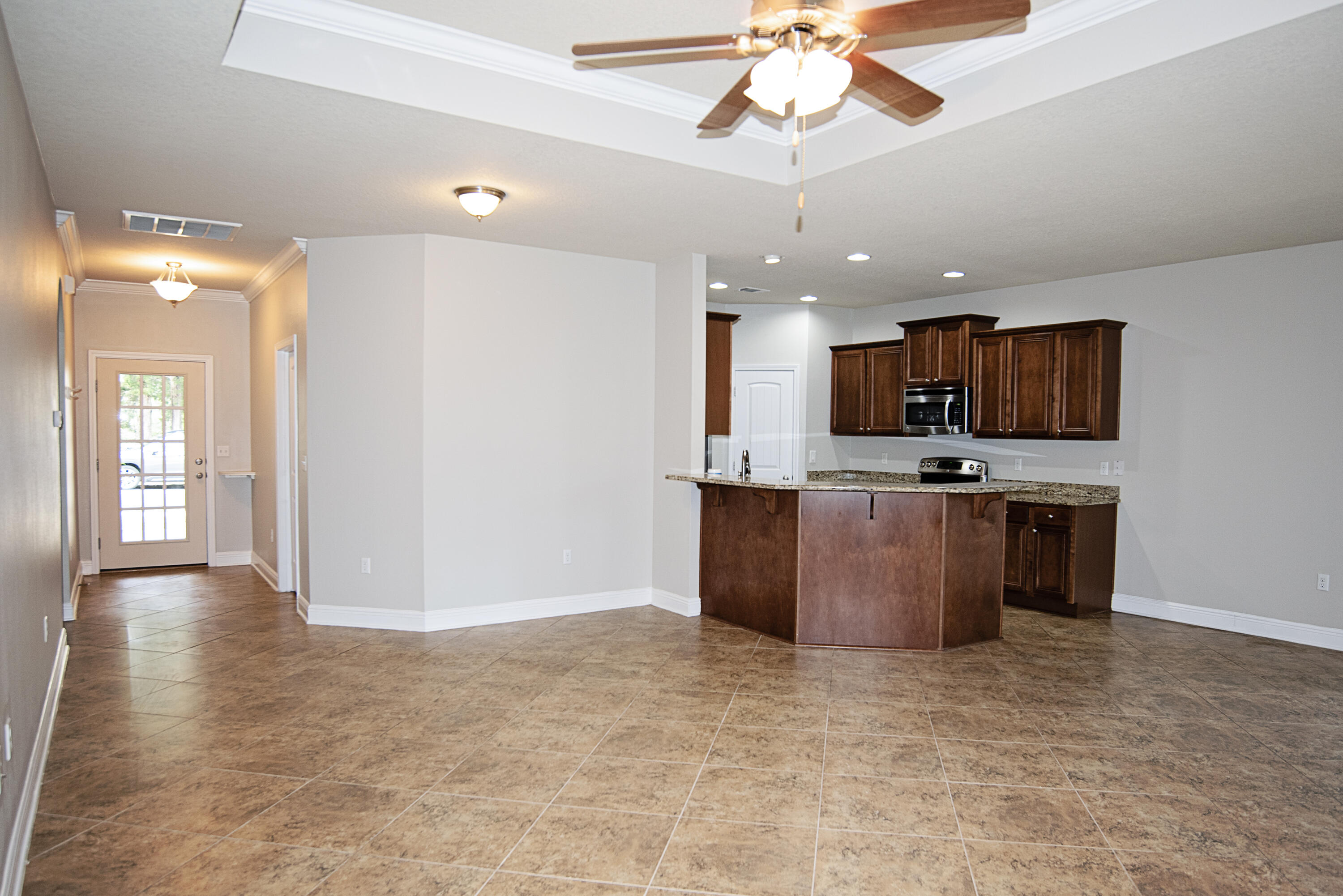LAGRANGE LANDING - Residential
