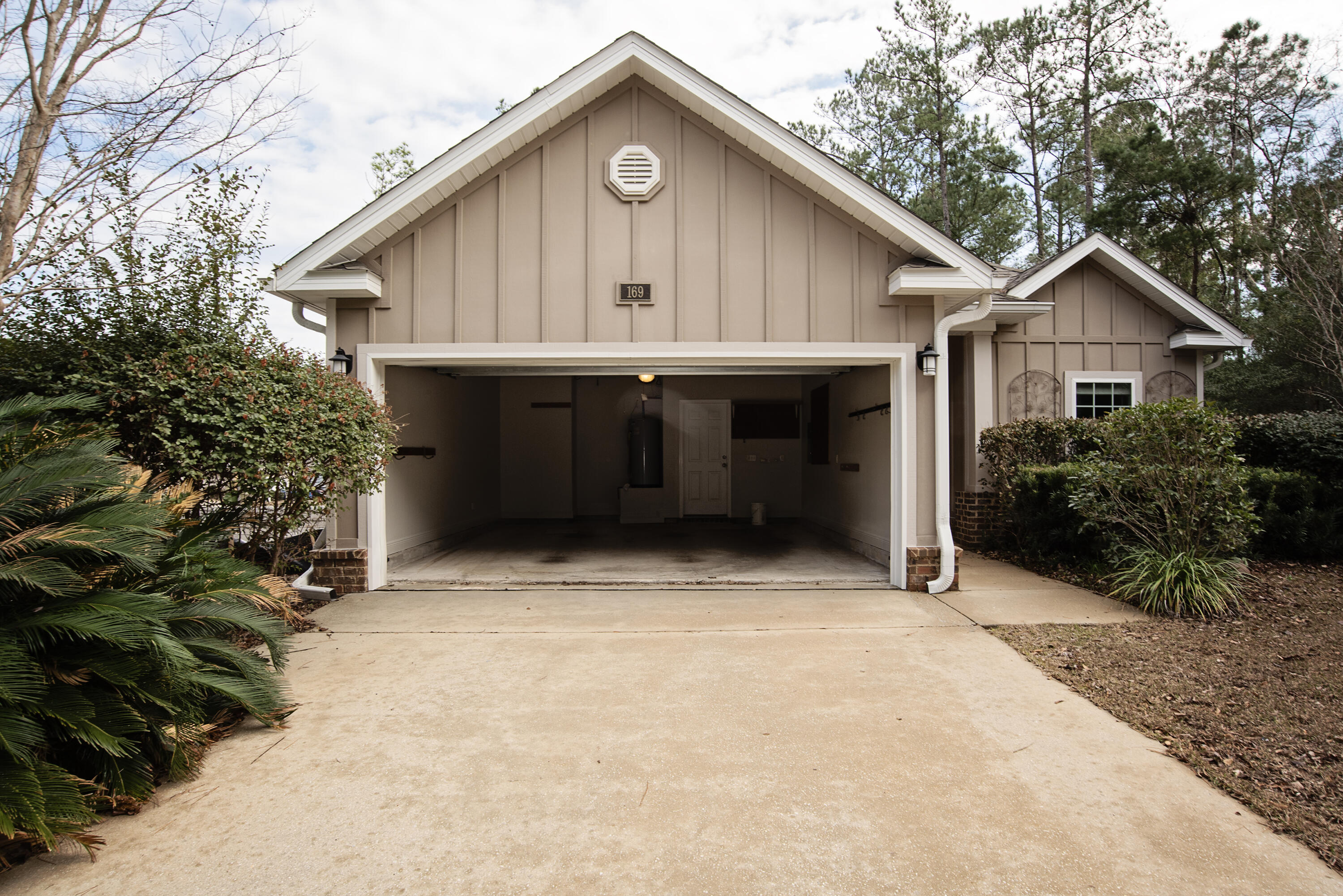 LAGRANGE LANDING - Residential