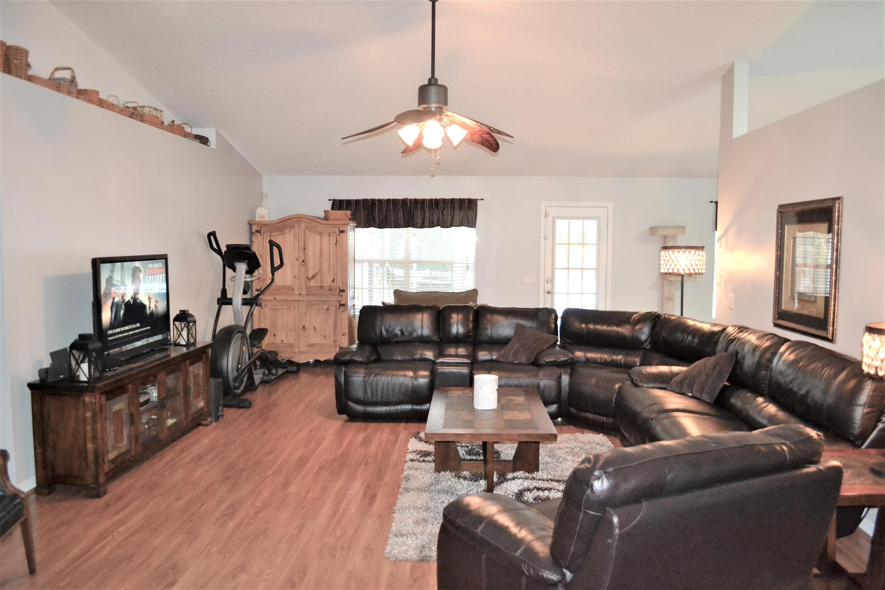 STEEPLECHASE PH II - Residential