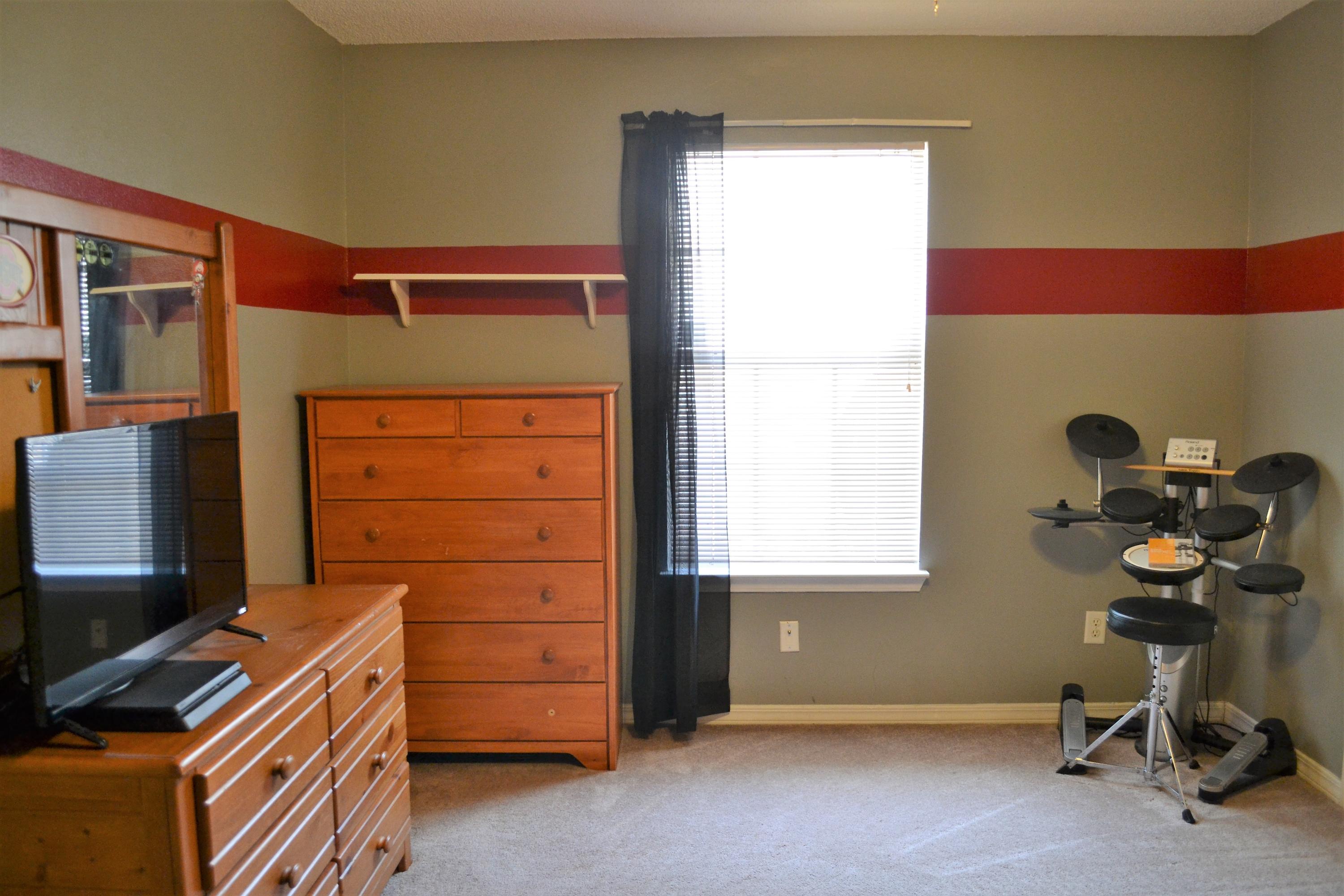 STEEPLECHASE PH II - Residential