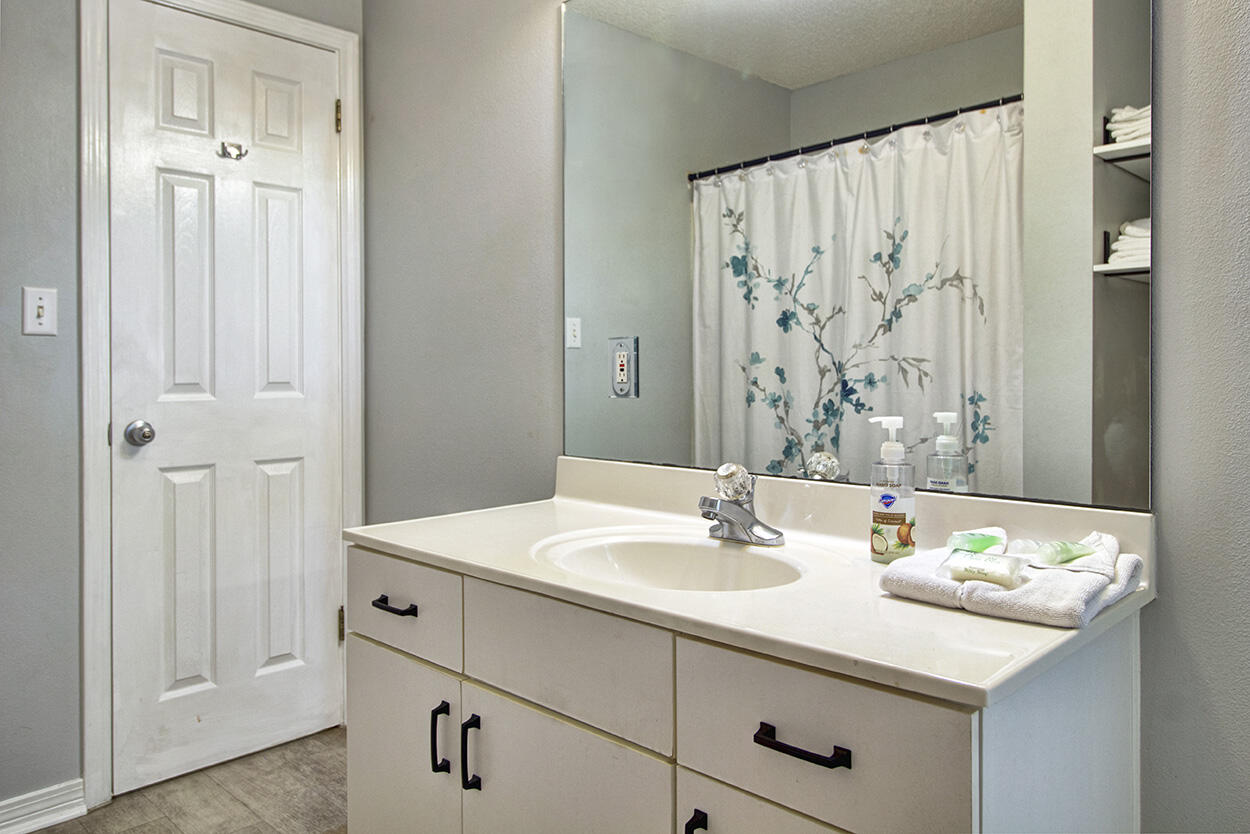 GULFVIEW 2 CONDO PH 1 - Residential