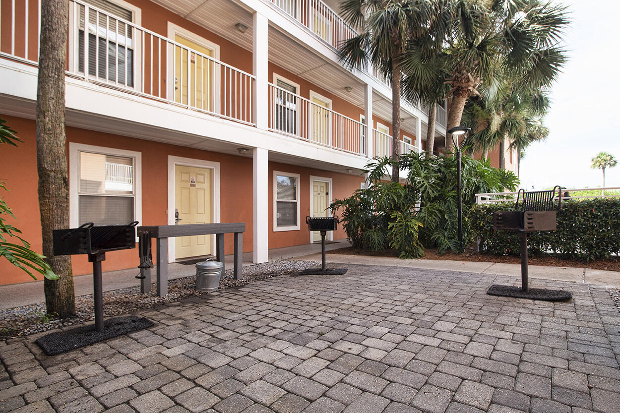 GULFVIEW 2 CONDO PH 1 - Residential