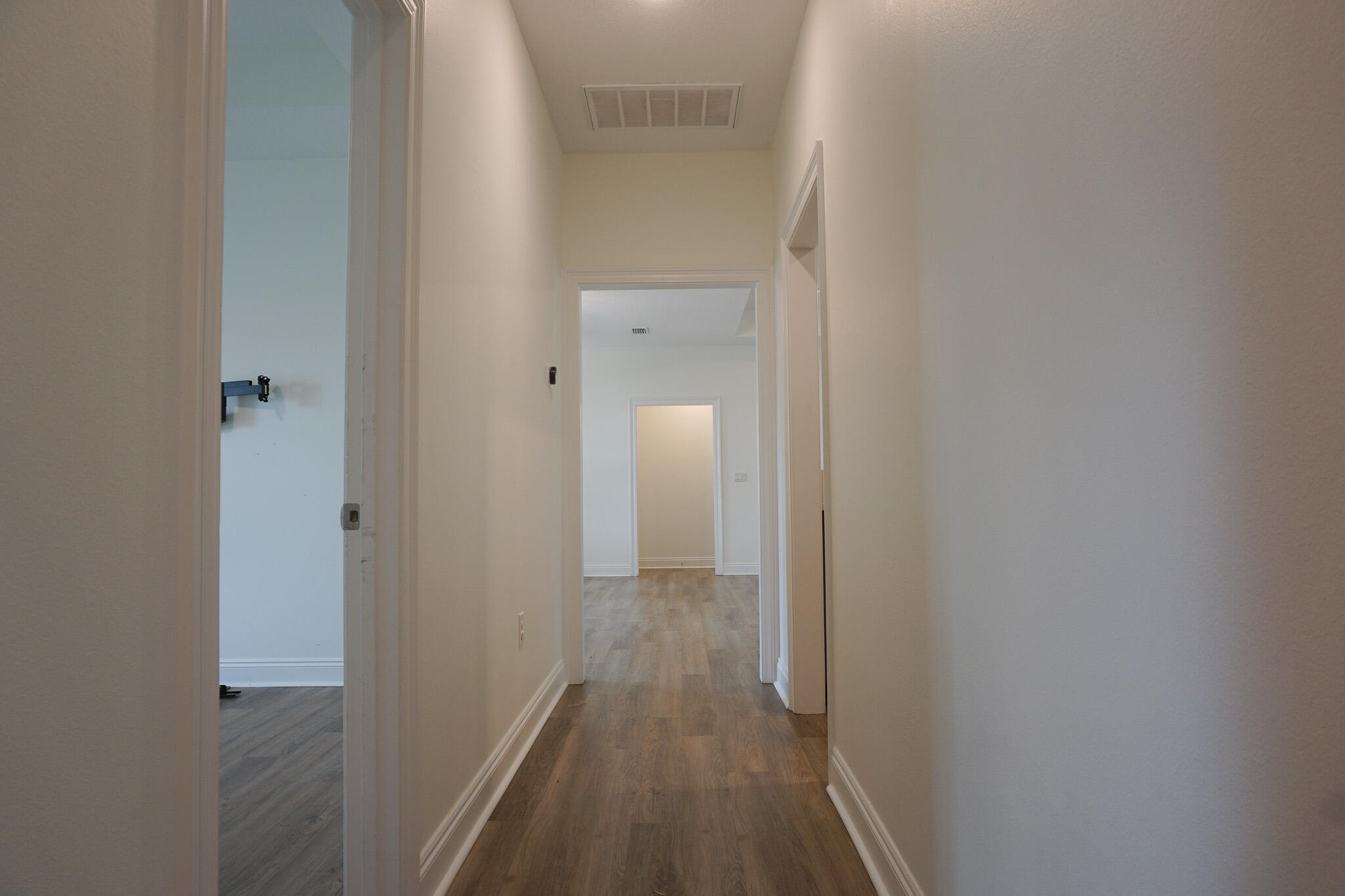 HOMEWOOD EST - Residential Lease