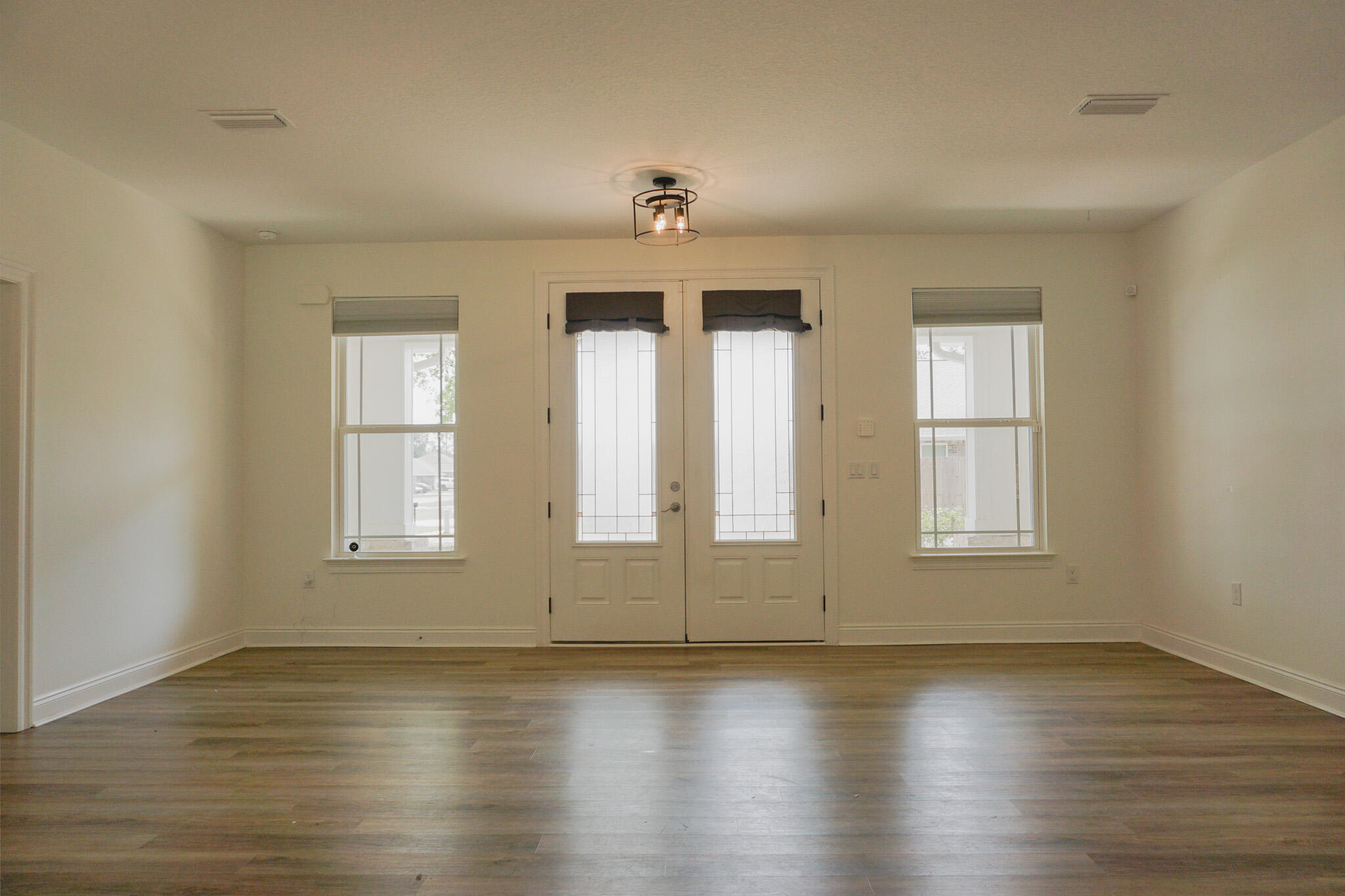 HOMEWOOD EST - Residential Lease