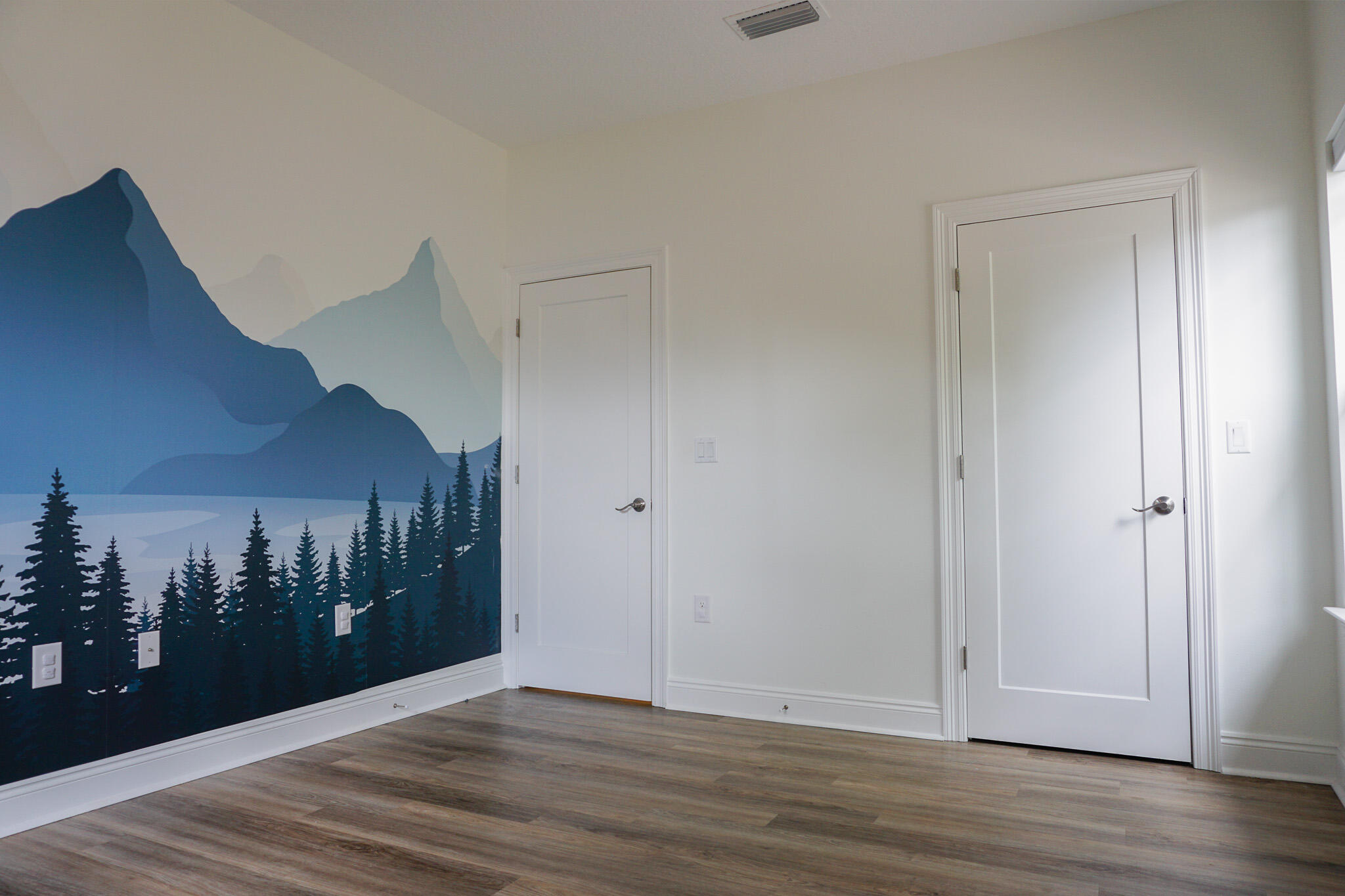 HOMEWOOD EST - Residential Lease