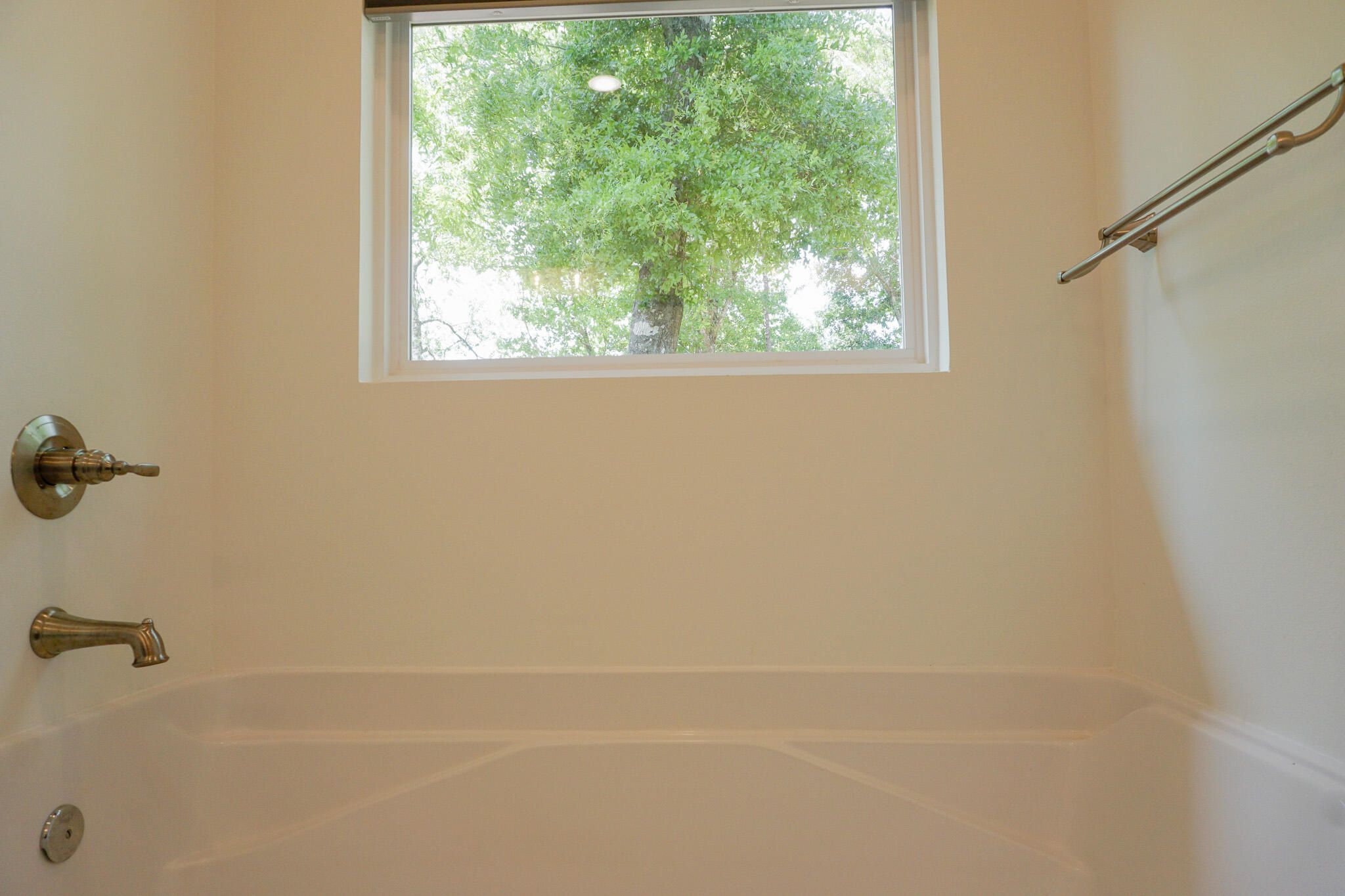 HOMEWOOD EST - Residential Lease