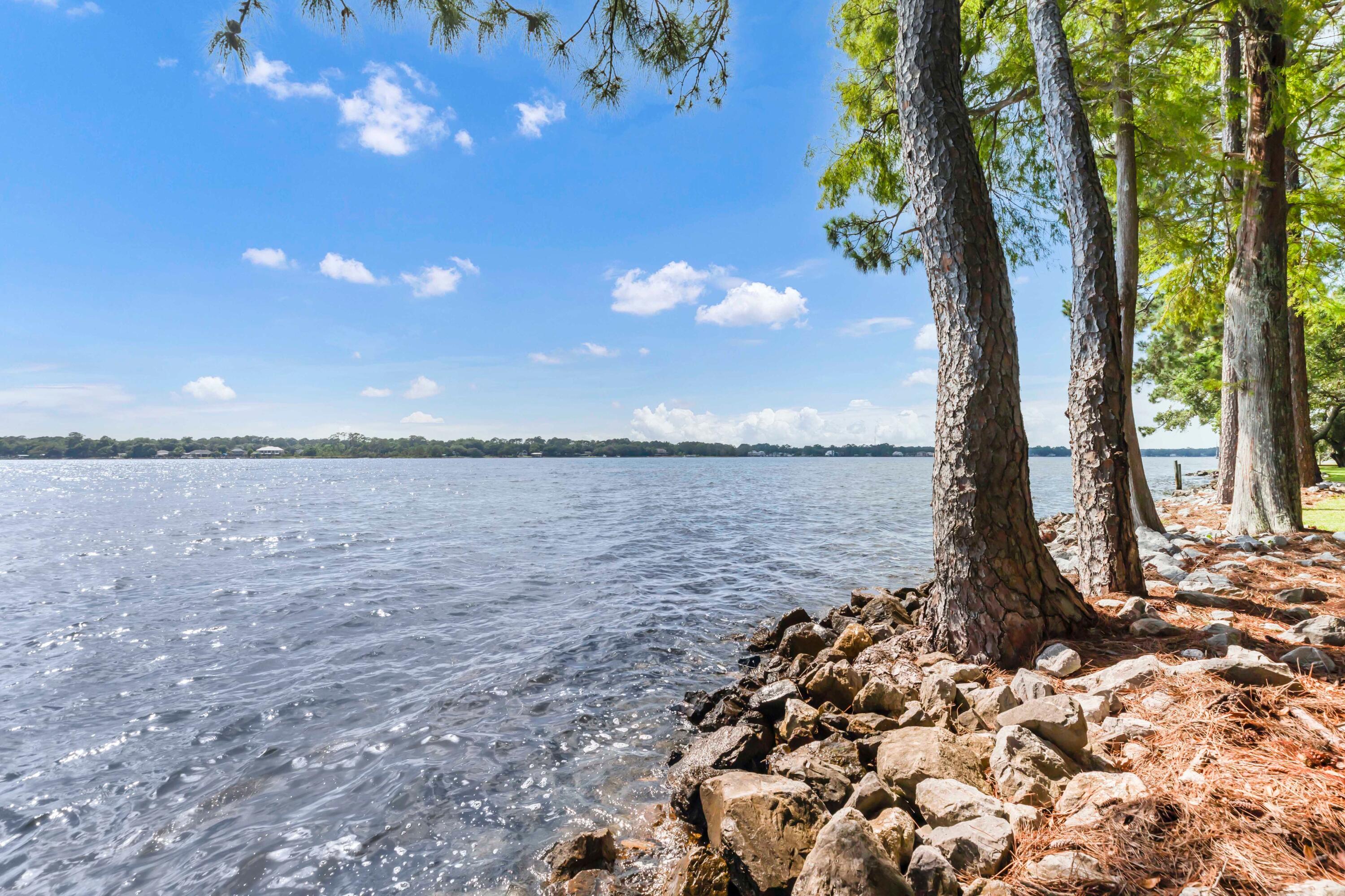 MARINA COVE VILLAGE PH 4 - Residential