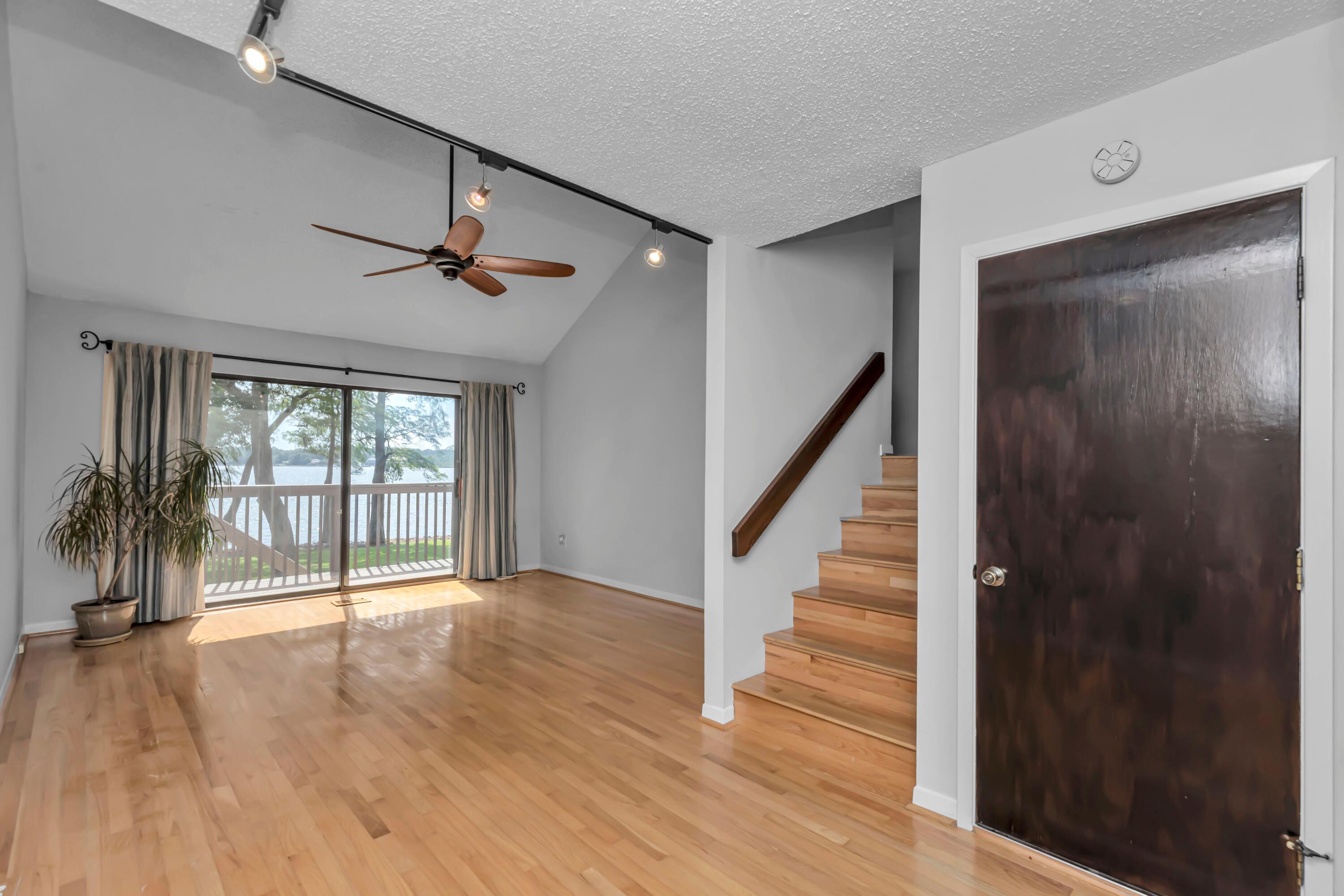 MARINA COVE VILLAGE PH 4 - Residential