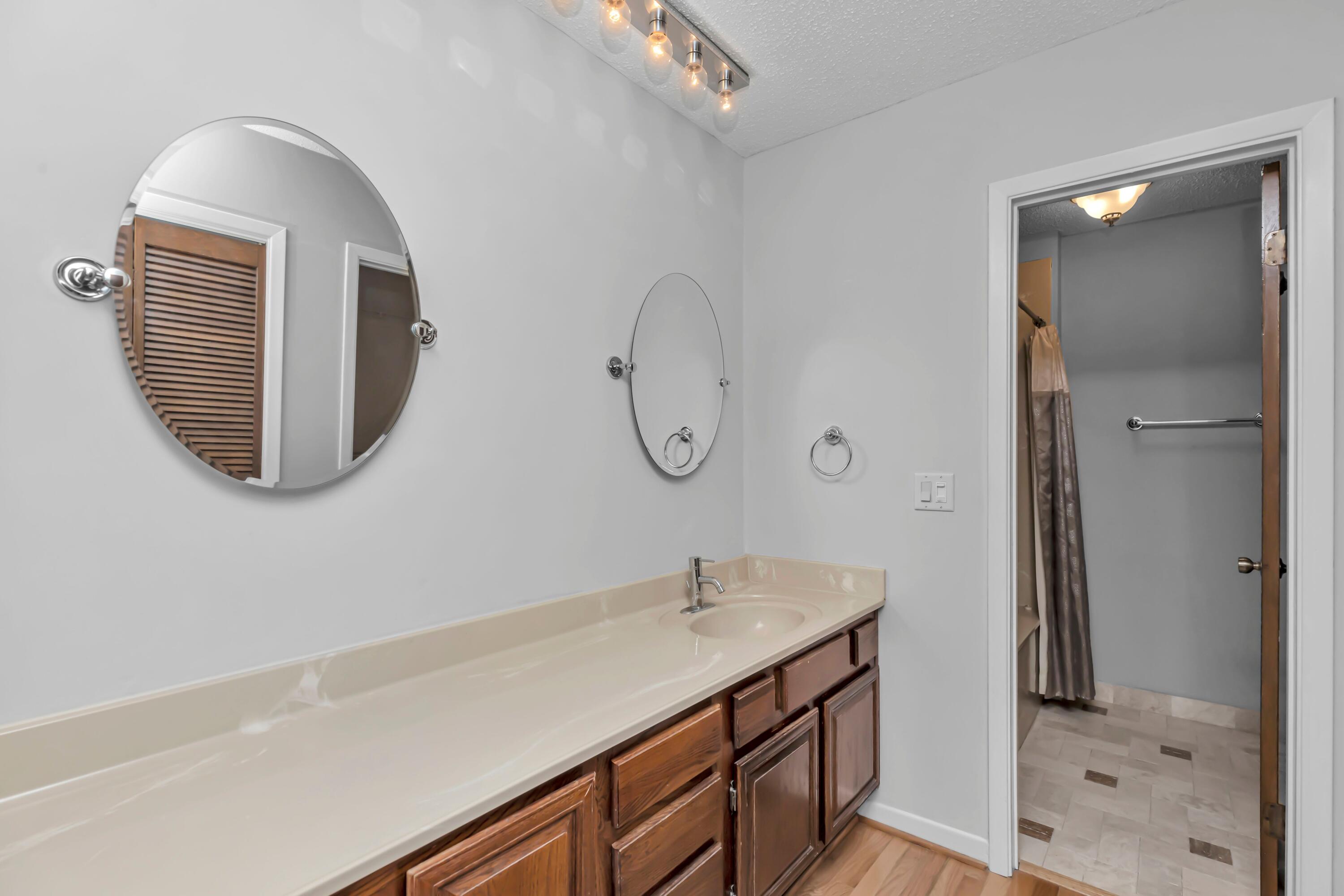 MARINA COVE VILLAGE PH 4 - Residential