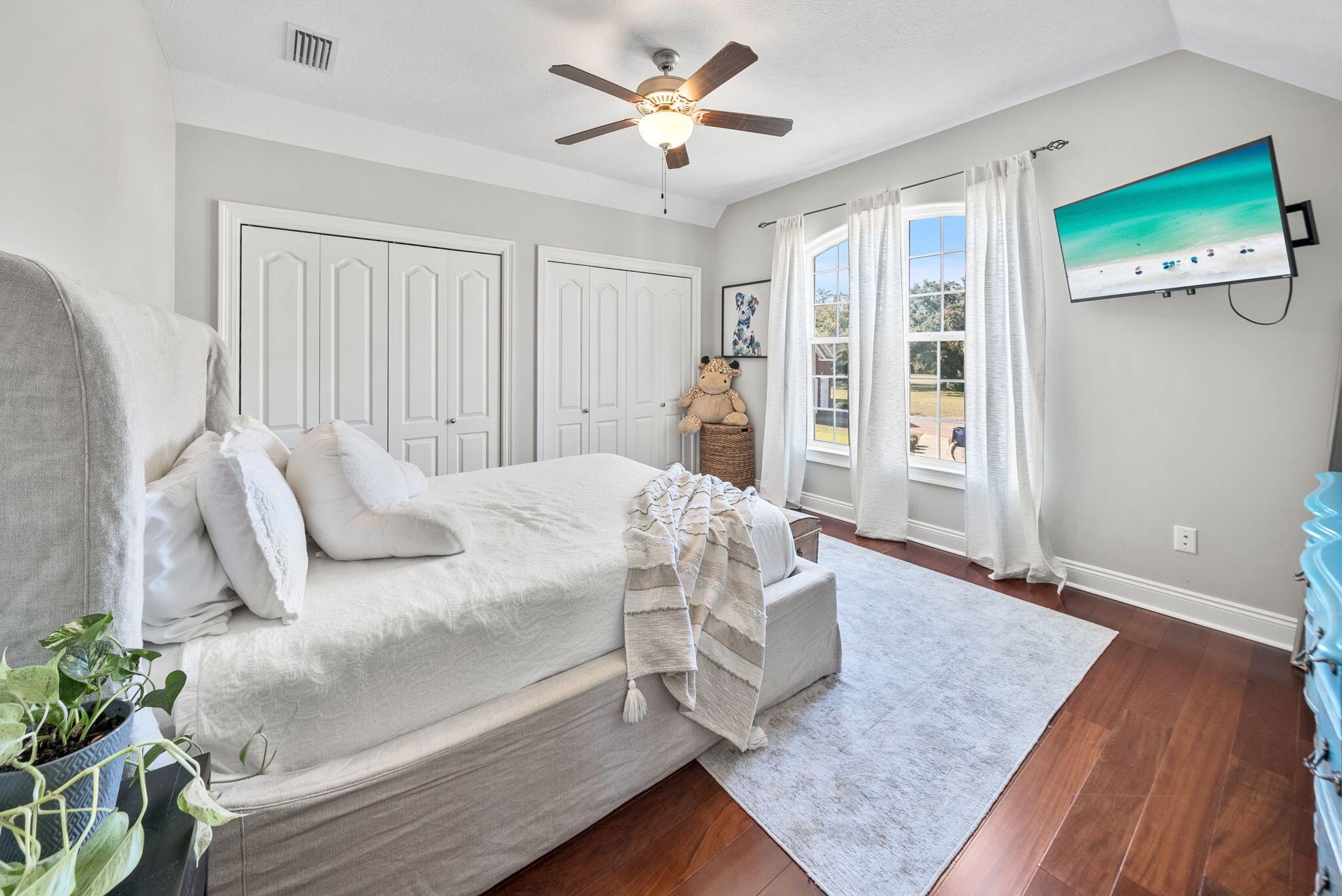 Cove Pointe - Residential