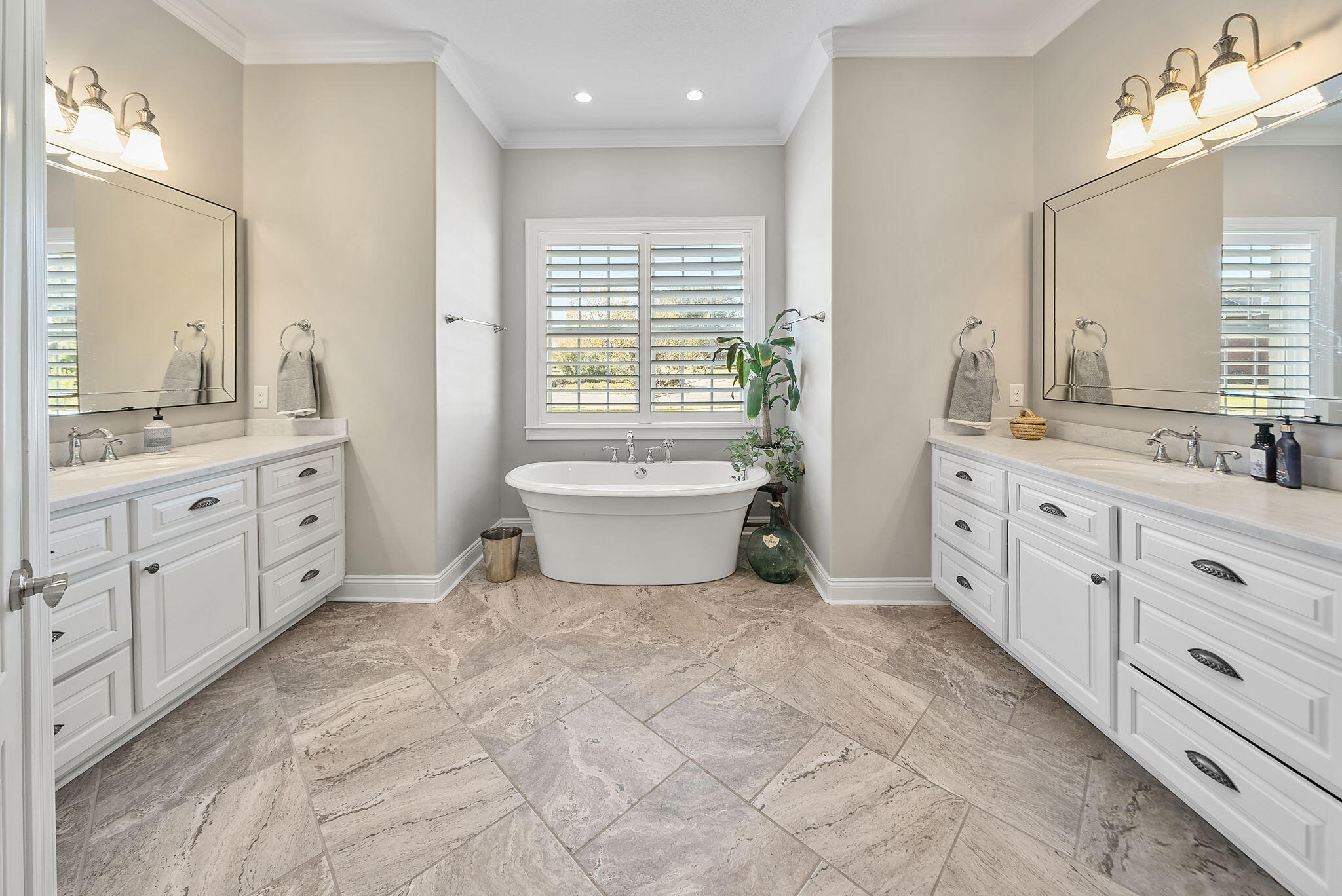 Cove Pointe - Residential