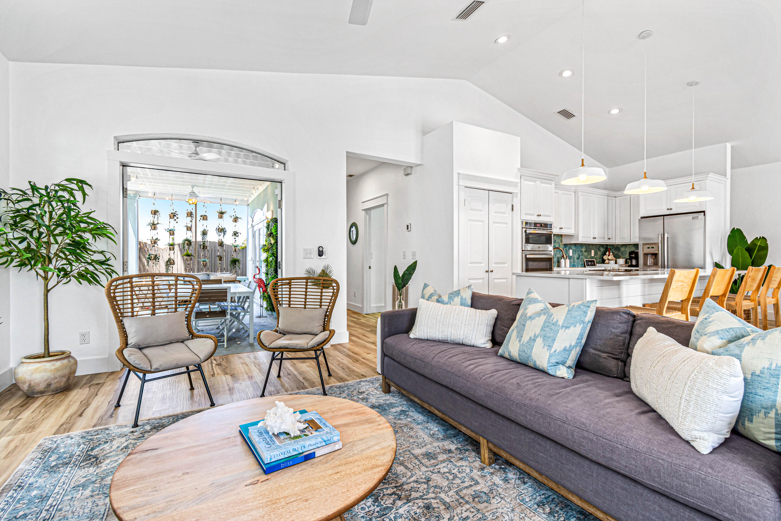 EMERALD SHORES OF SOUTH WALTON - Residential