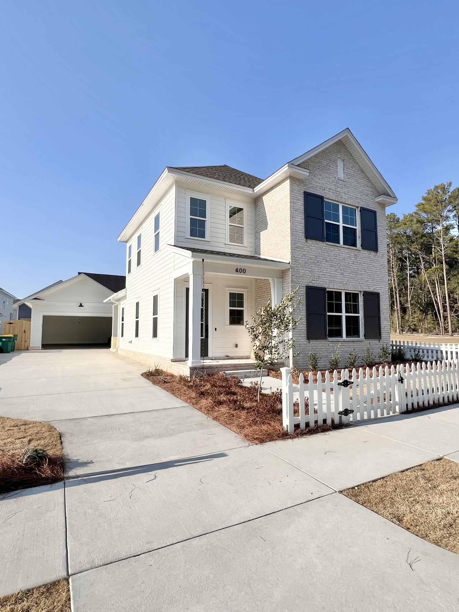 Deer Moss Creek - Residential